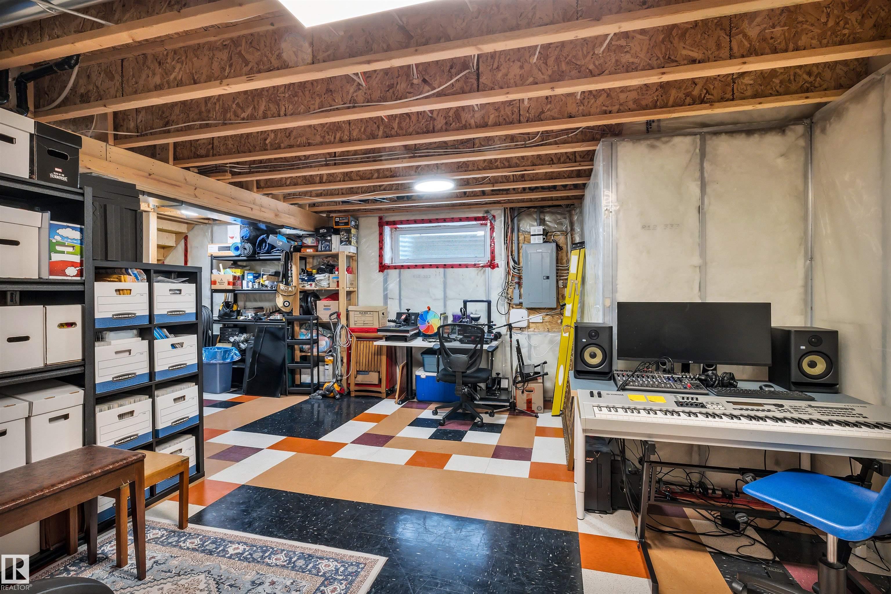 Photo 33 at 21378 87a Avenue NW, Suder Greens, Edmonton