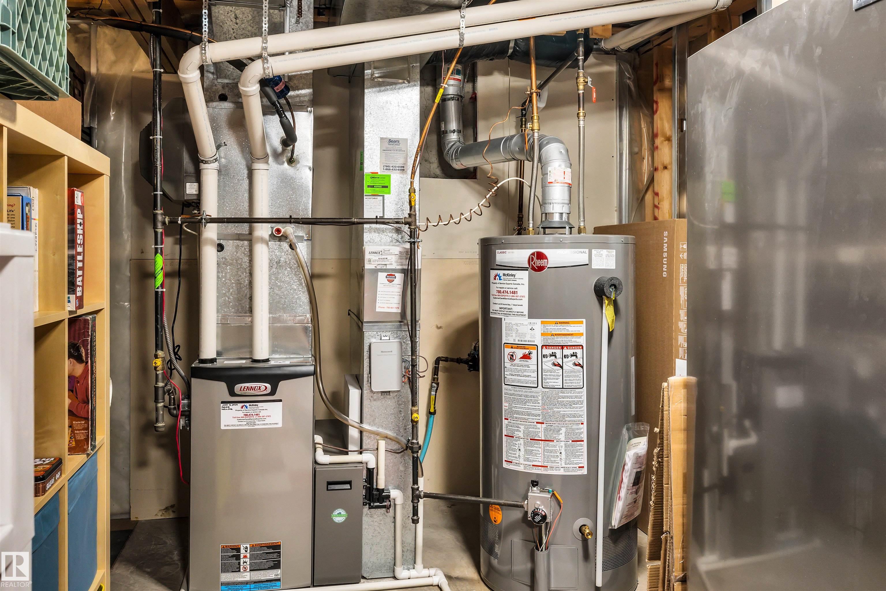 Photo 34 at 21378 87a Avenue NW, Suder Greens, Edmonton