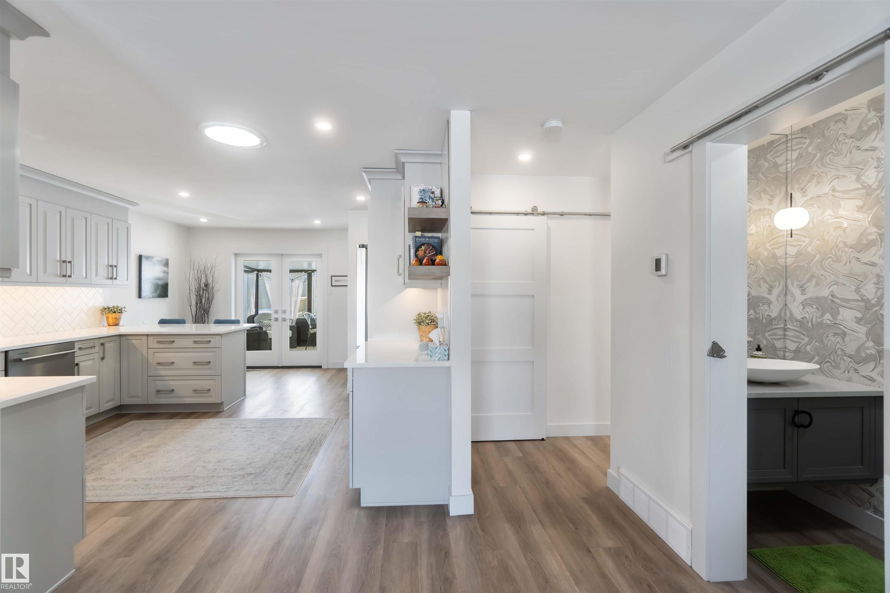 Photo 16 at 213 Oeming Road NW, Bulyea Heights, Edmonton