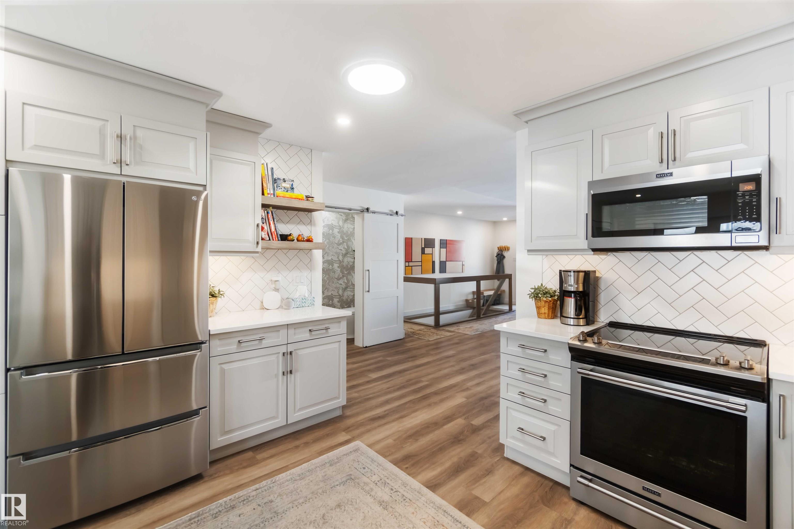 Photo 19 at 213 Oeming Road NW, Bulyea Heights, Edmonton