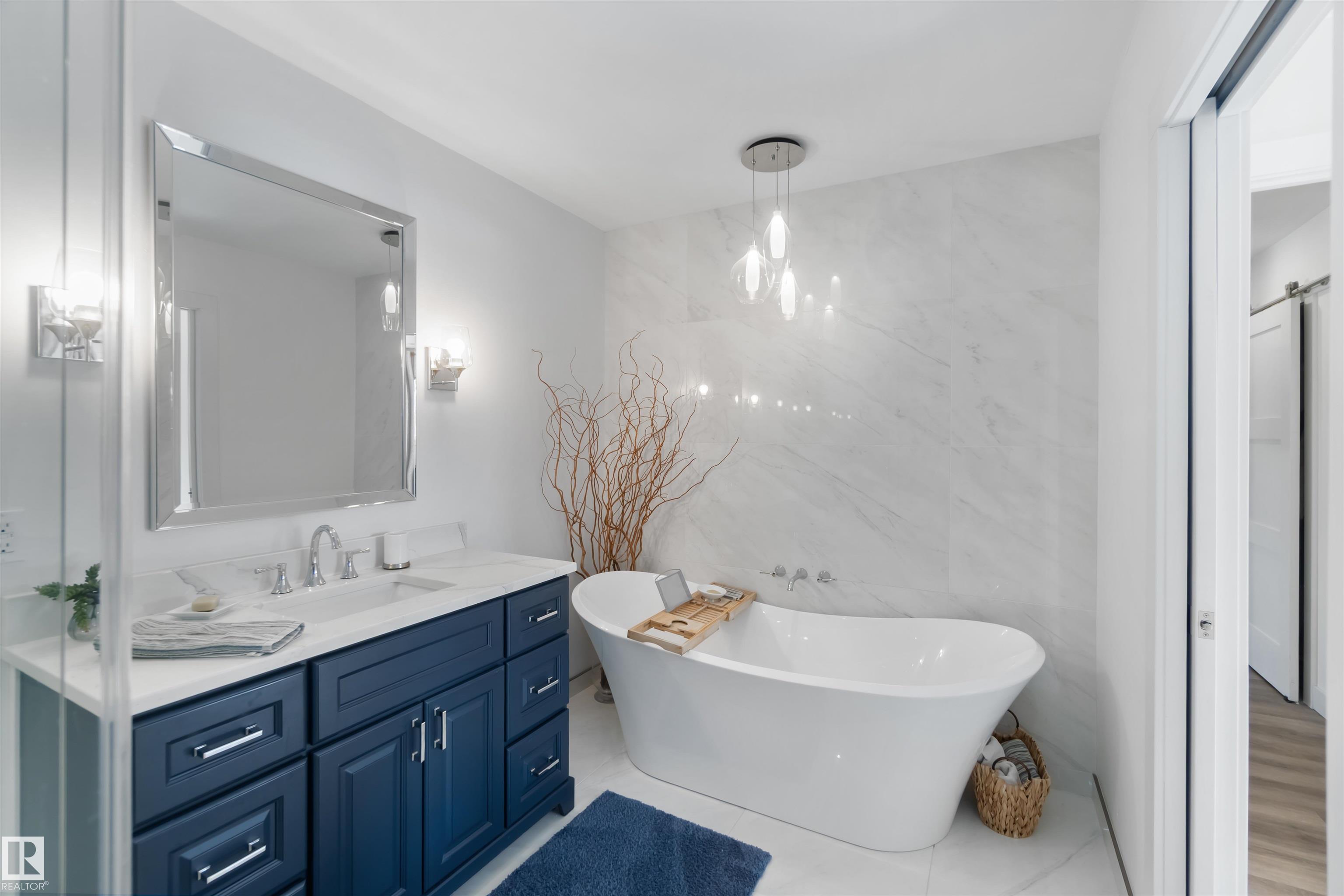 Photo 37 at 213 Oeming Road NW, Bulyea Heights, Edmonton