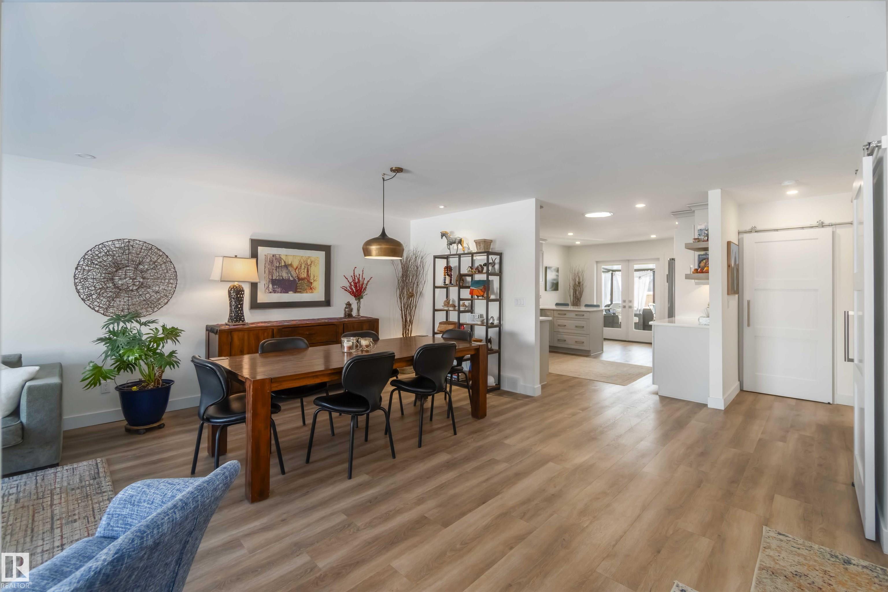 Photo 7 at 213 Oeming Road NW, Bulyea Heights, Edmonton