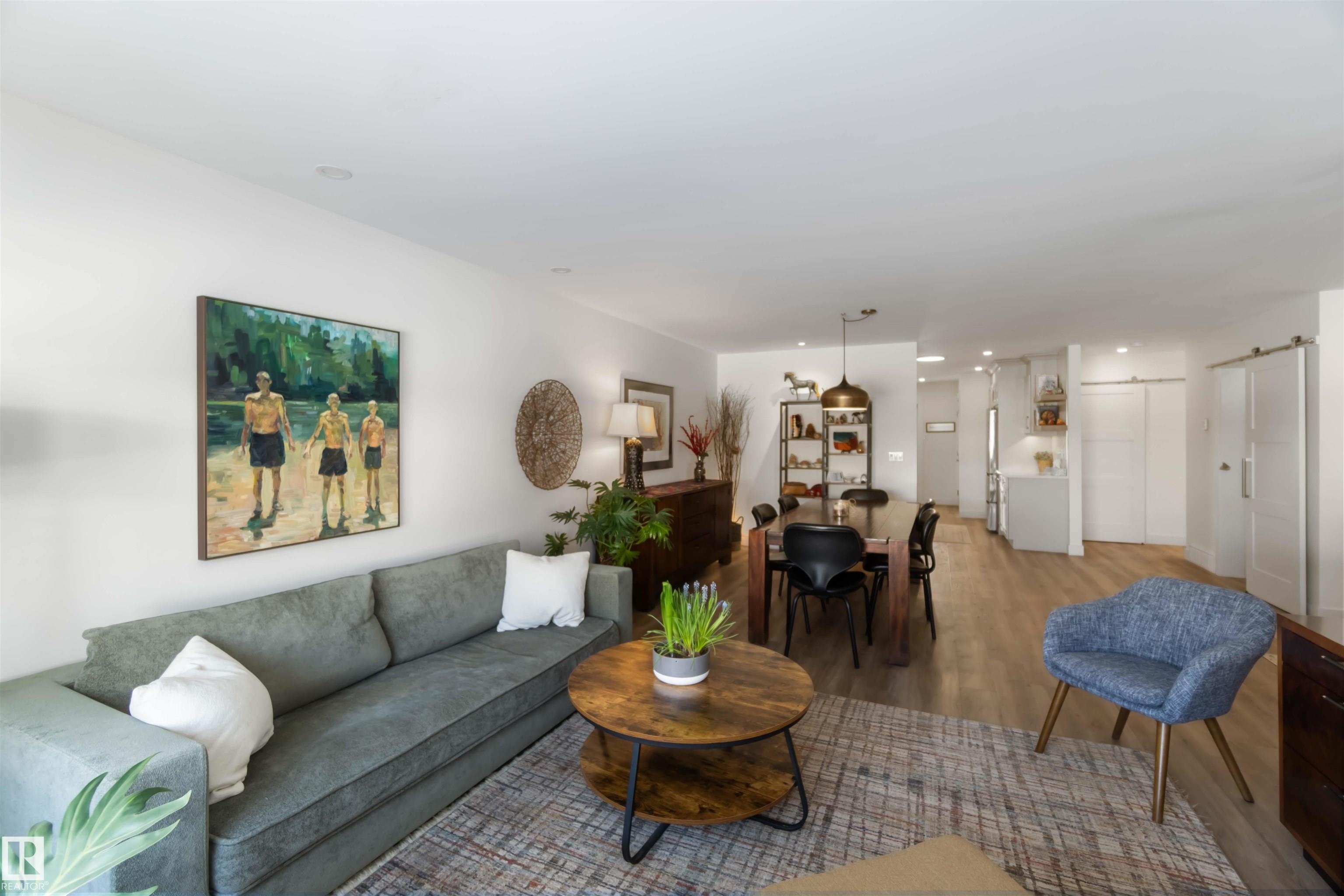 Photo 9 at 213 Oeming Road NW, Bulyea Heights, Edmonton