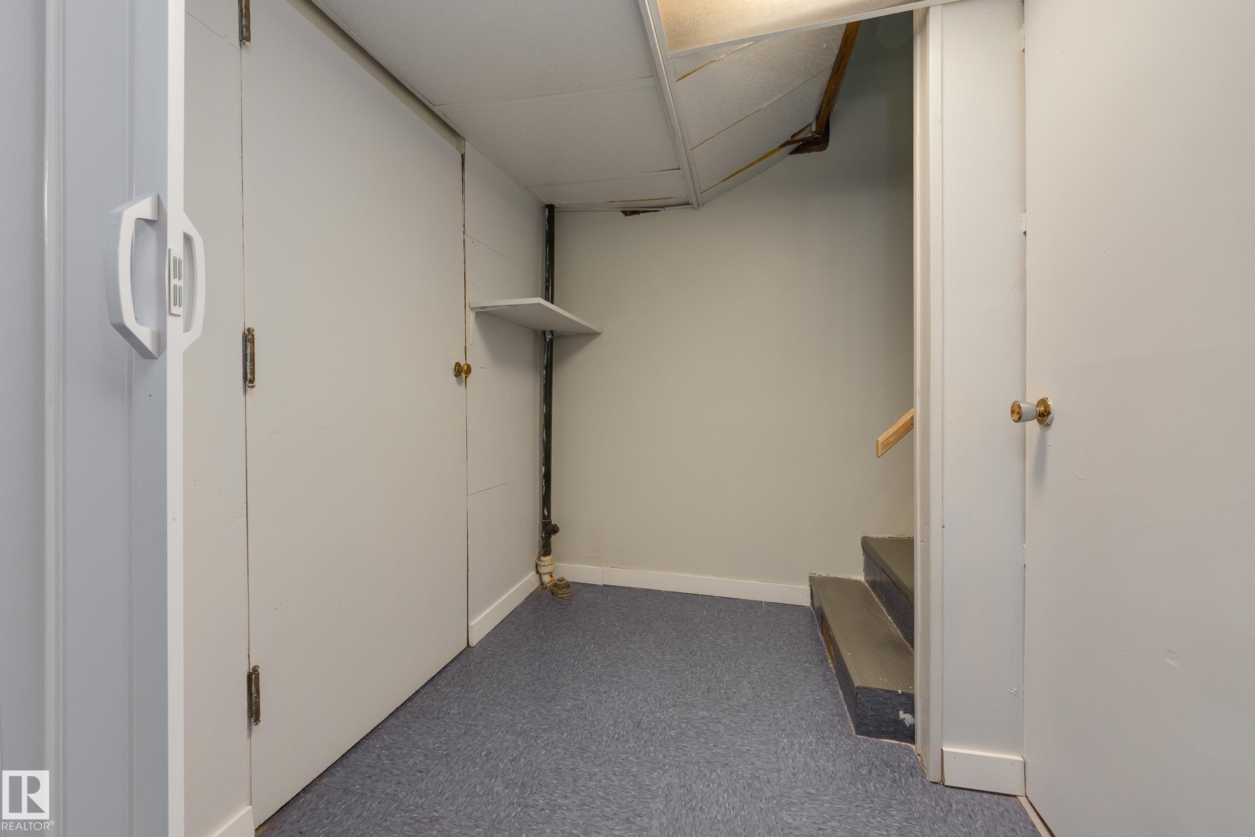 Photo 18 at 12126 39 Street NW, Beacon Heights, Edmonton