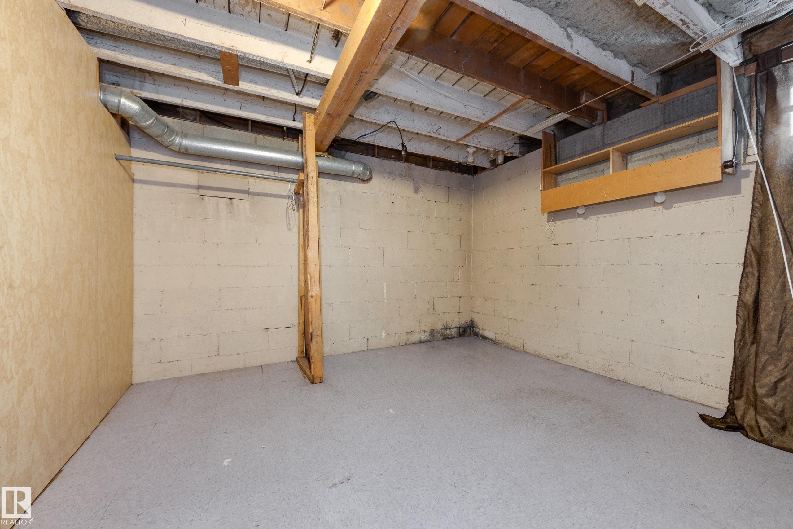 Photo 24 at 12126 39 Street NW, Beacon Heights, Edmonton