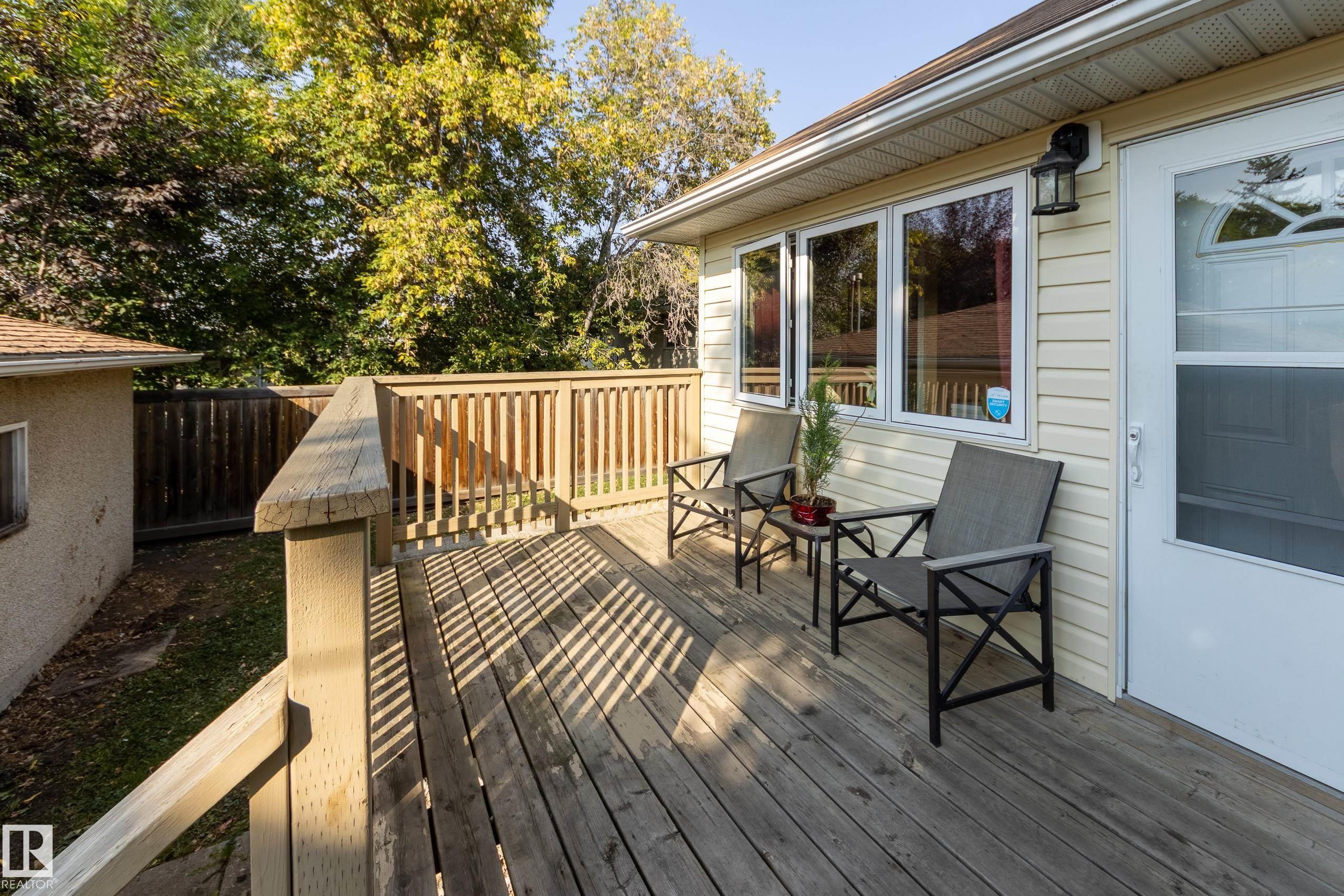 Photo 36 at 12126 39 Street NW, Beacon Heights, Edmonton