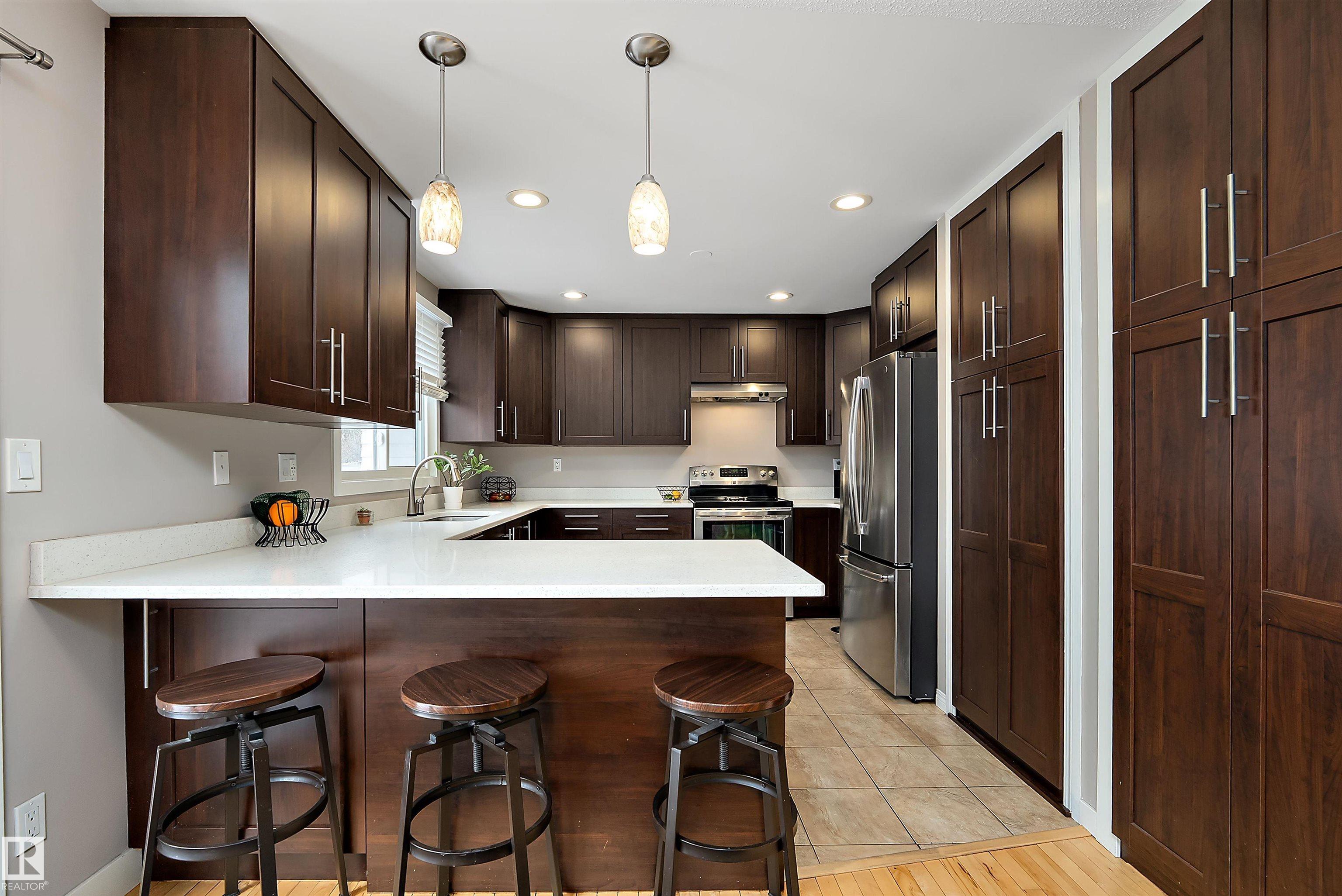 Photo 14 at 2417 111b Street NW, Blue Quill, Edmonton