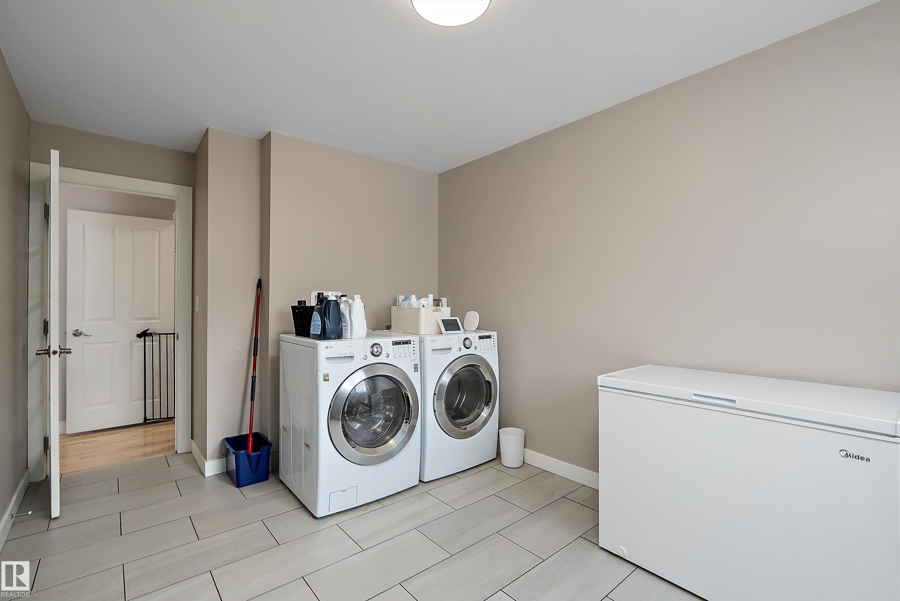 Photo 20 at 2417 111b Street NW, Blue Quill, Edmonton