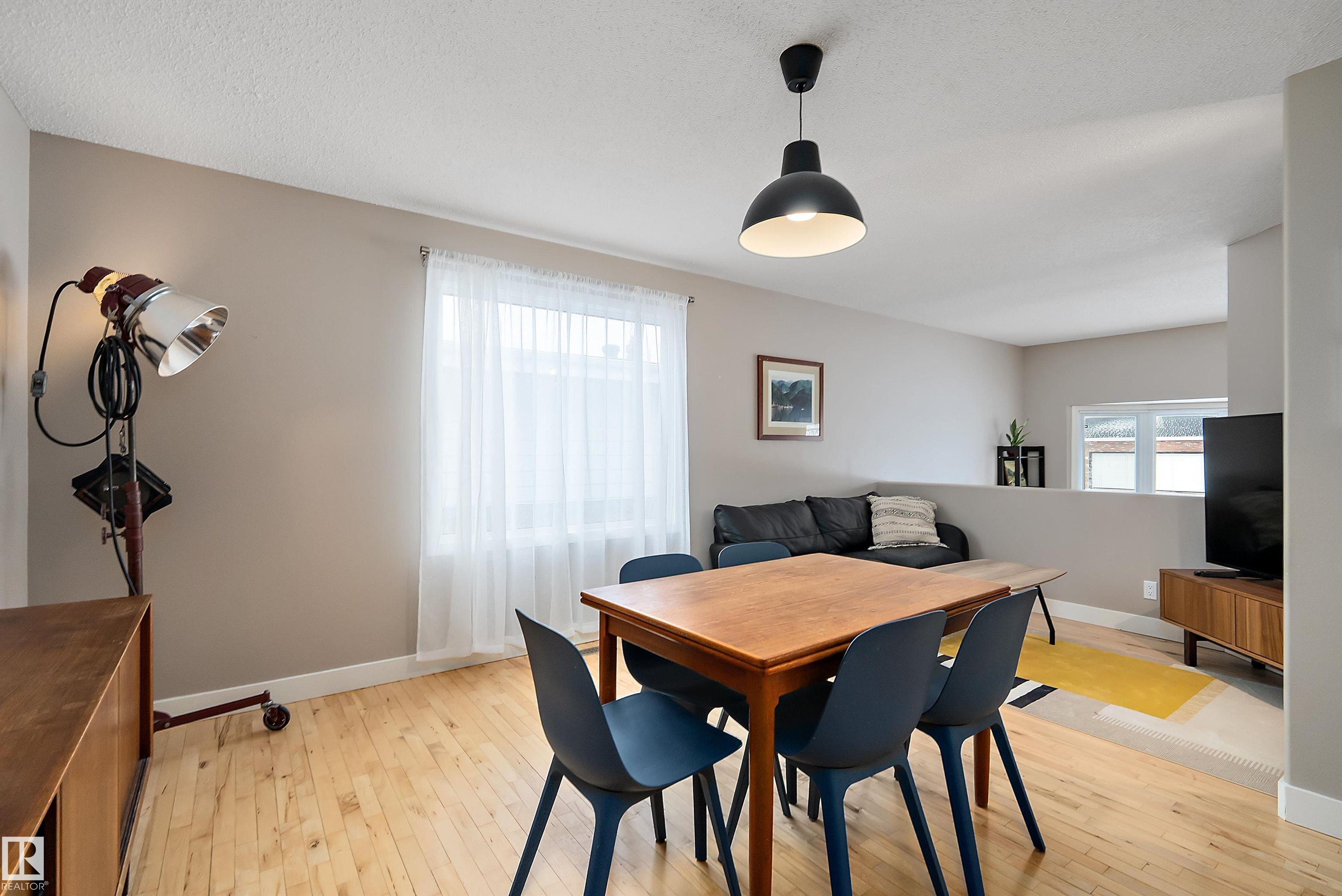 Photo 23 at 2417 111b Street NW, Blue Quill, Edmonton