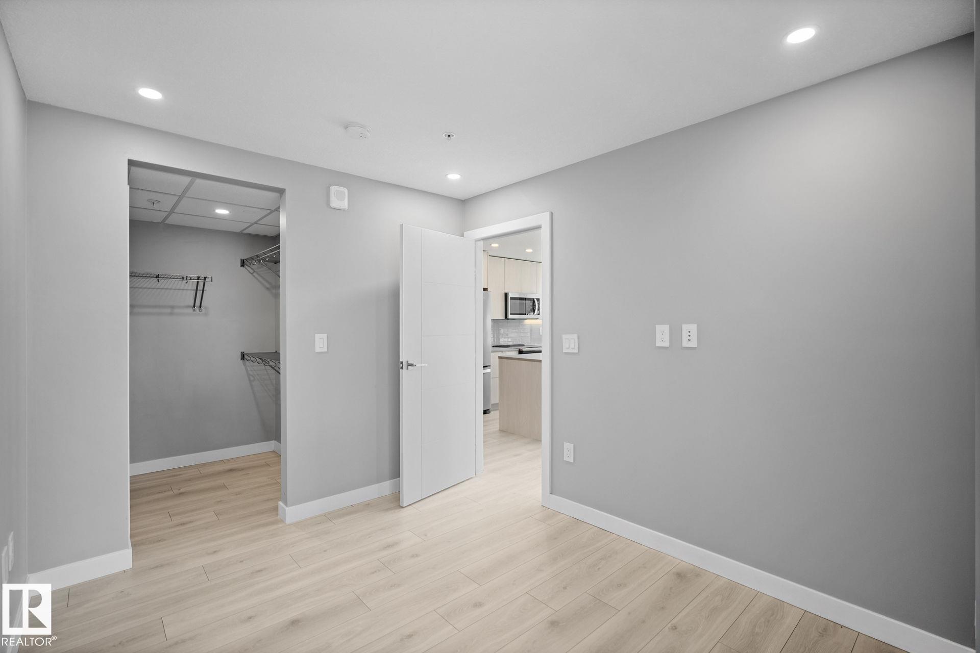 Photo 11 at 1703 - 10180 103 Street NW, Downtown, Edmonton