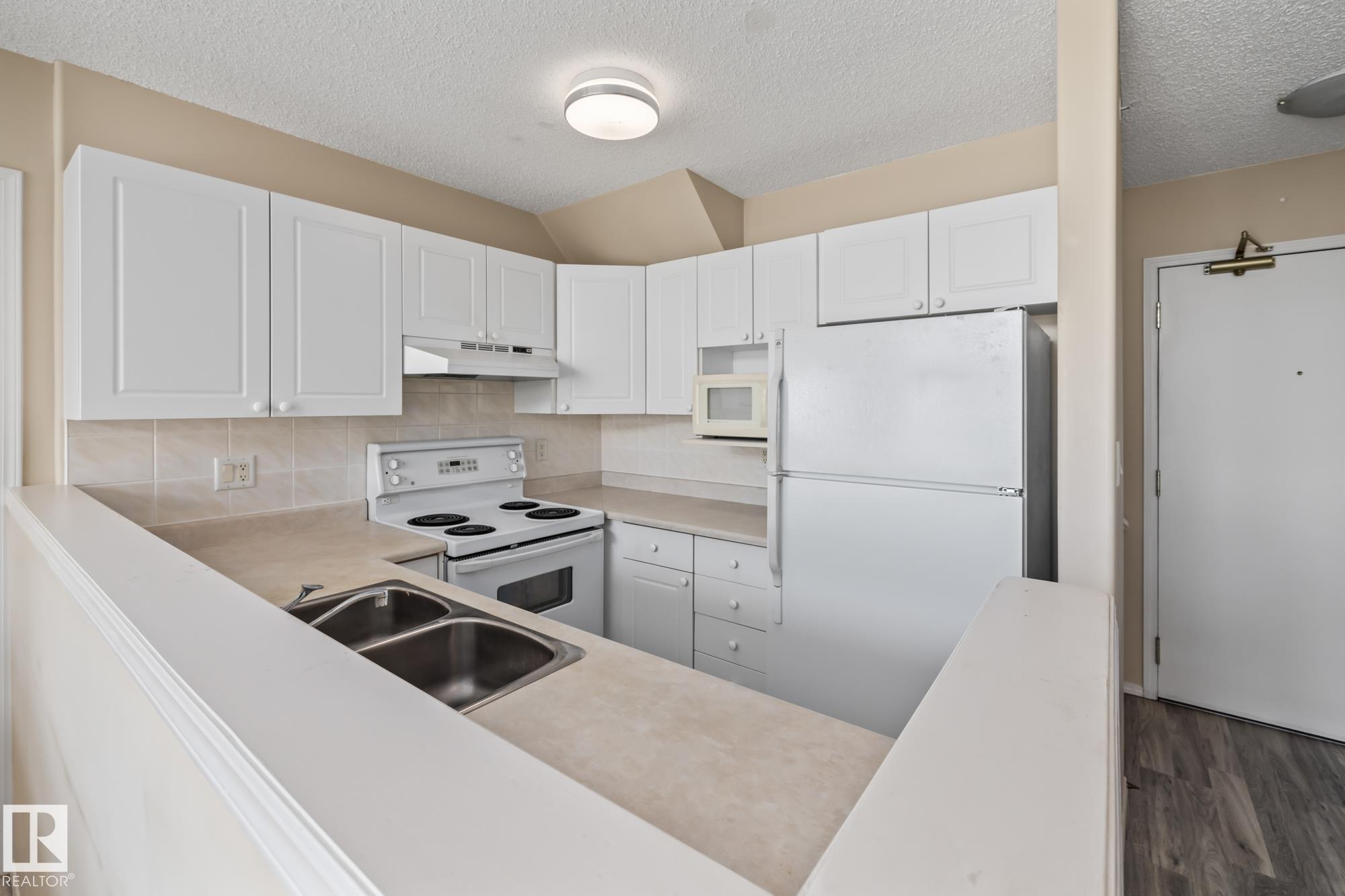 Photo 16 at 500 - 182 Haddow Close NW, Haddow, Edmonton