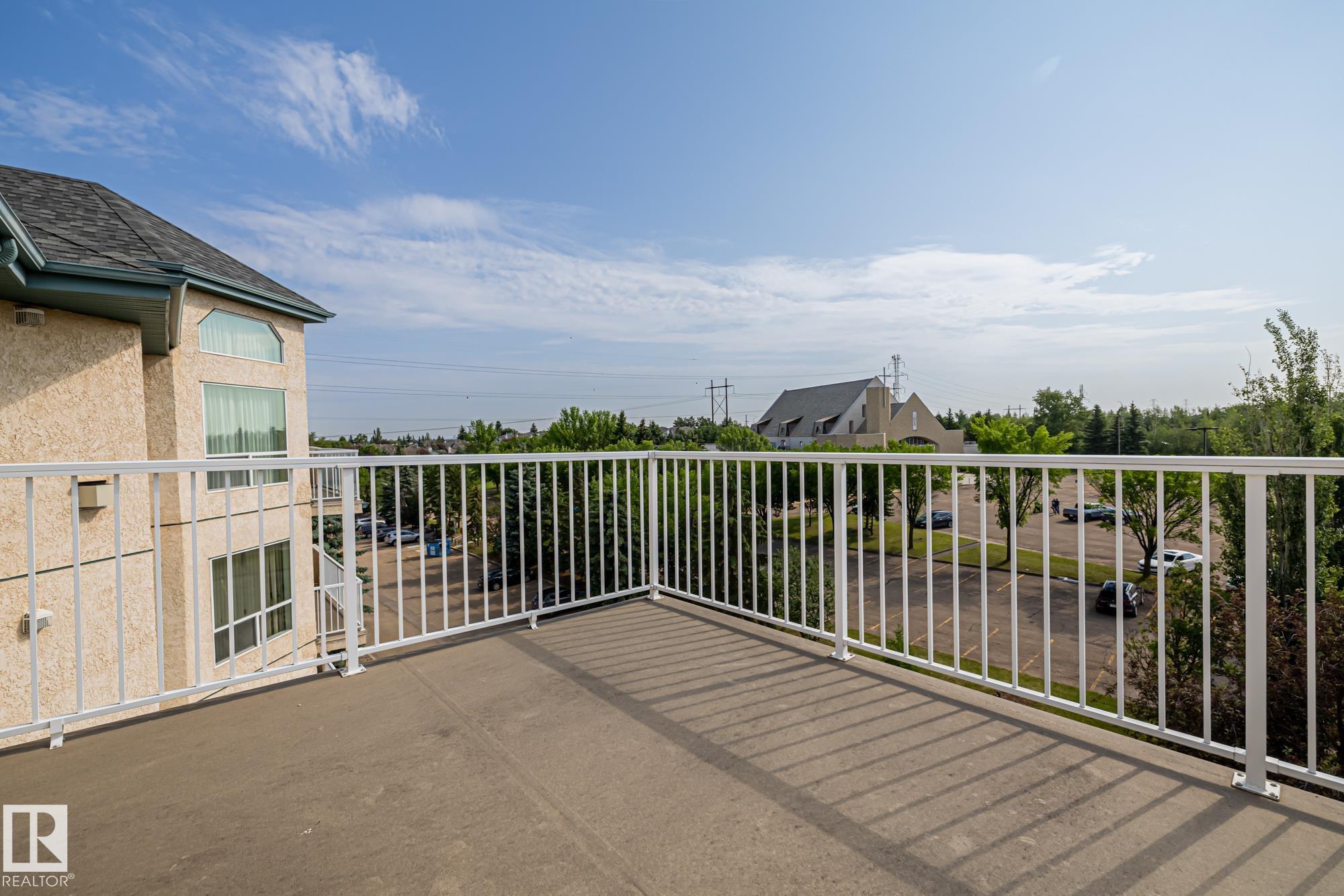 Photo 7 at 500 - 182 Haddow Close NW, Haddow, Edmonton