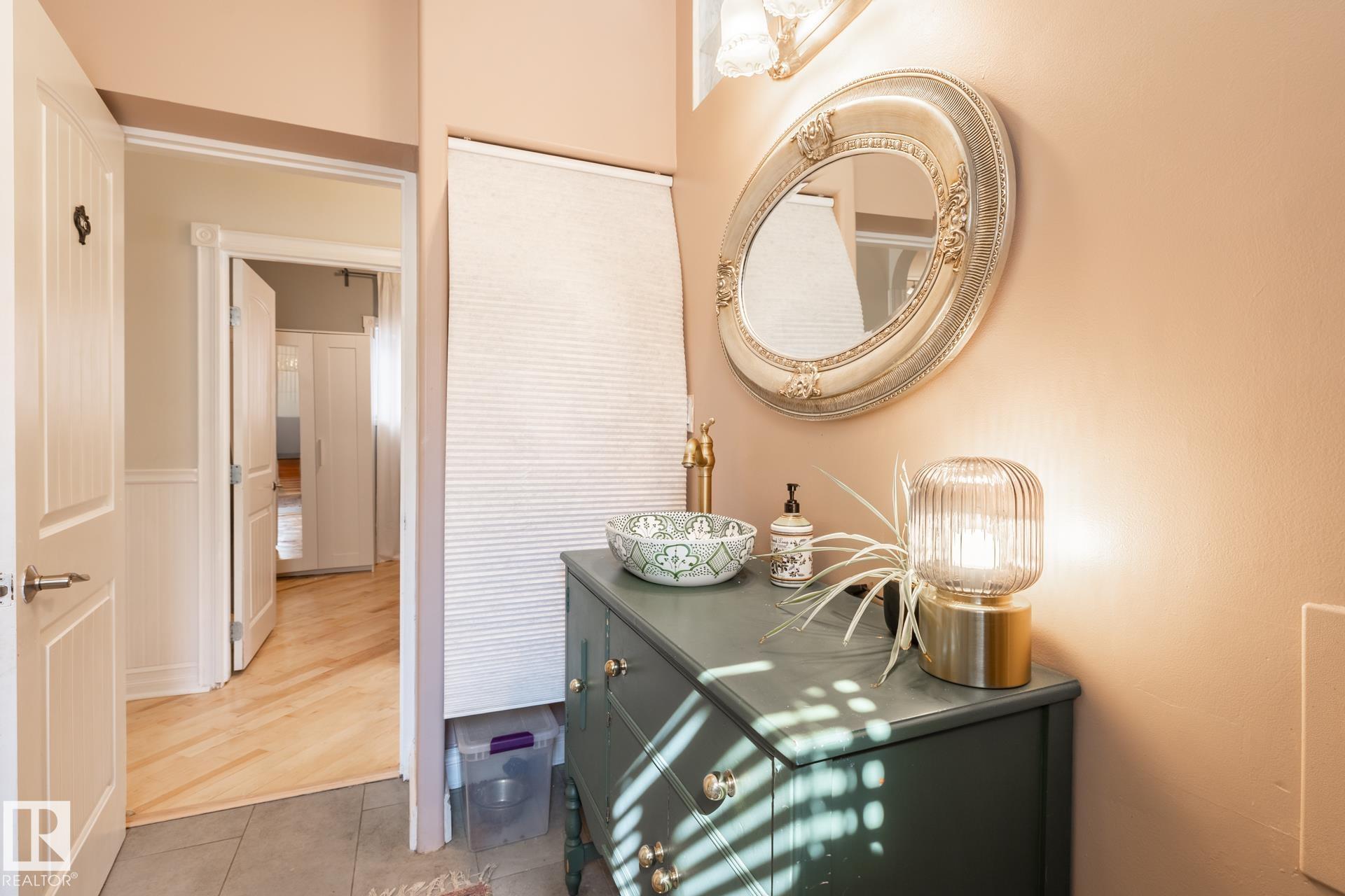 Photo 20 at 11415 85 Street NW, Parkdale, Edmonton