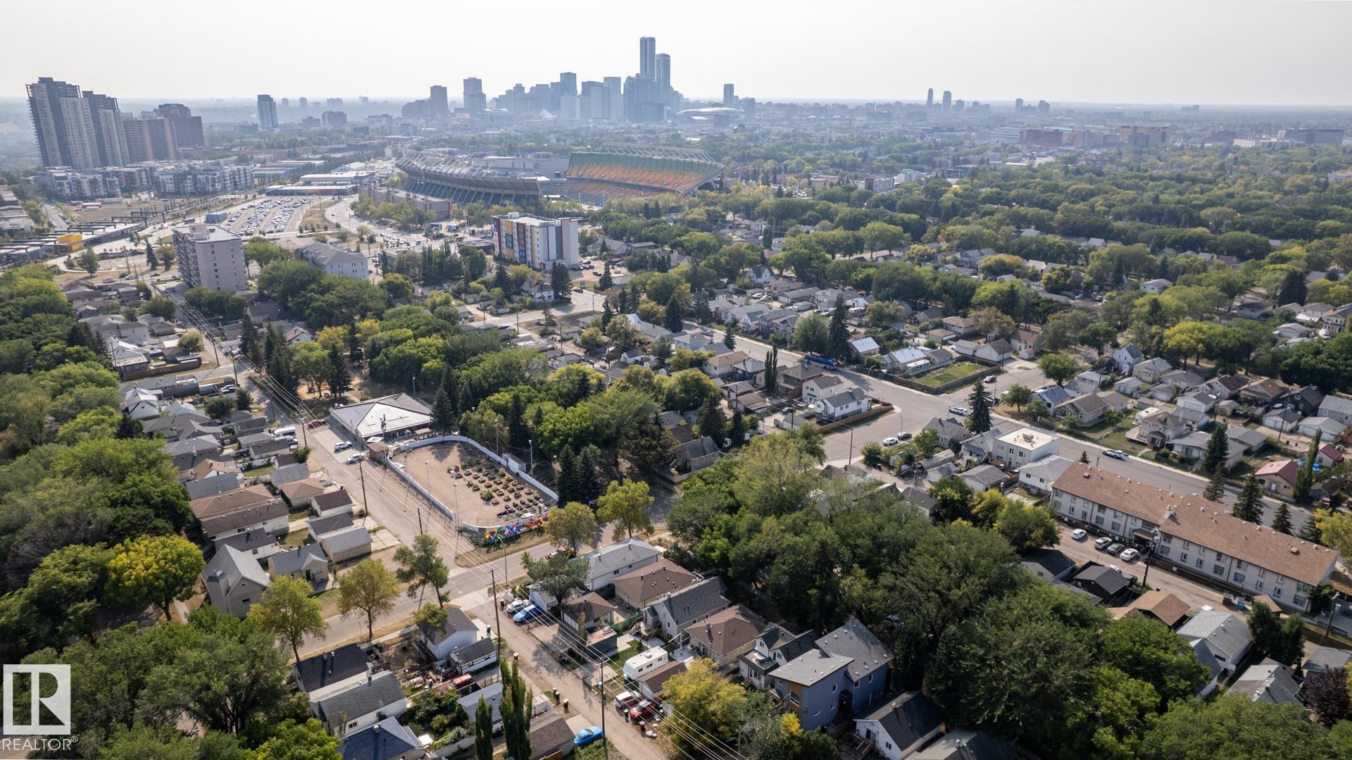 Photo 44 at 11415 85 Street NW, Parkdale, Edmonton