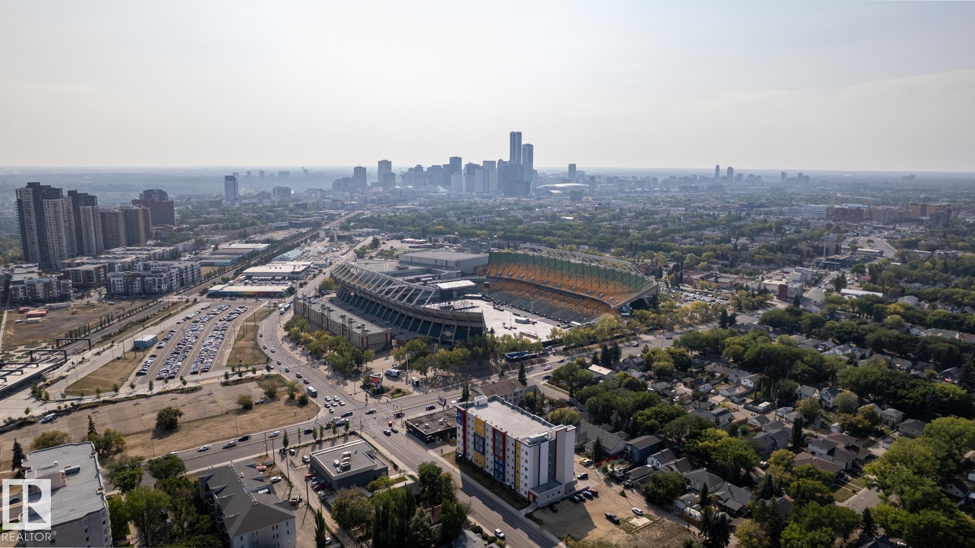 Photo 46 at 11415 85 Street NW, Parkdale, Edmonton