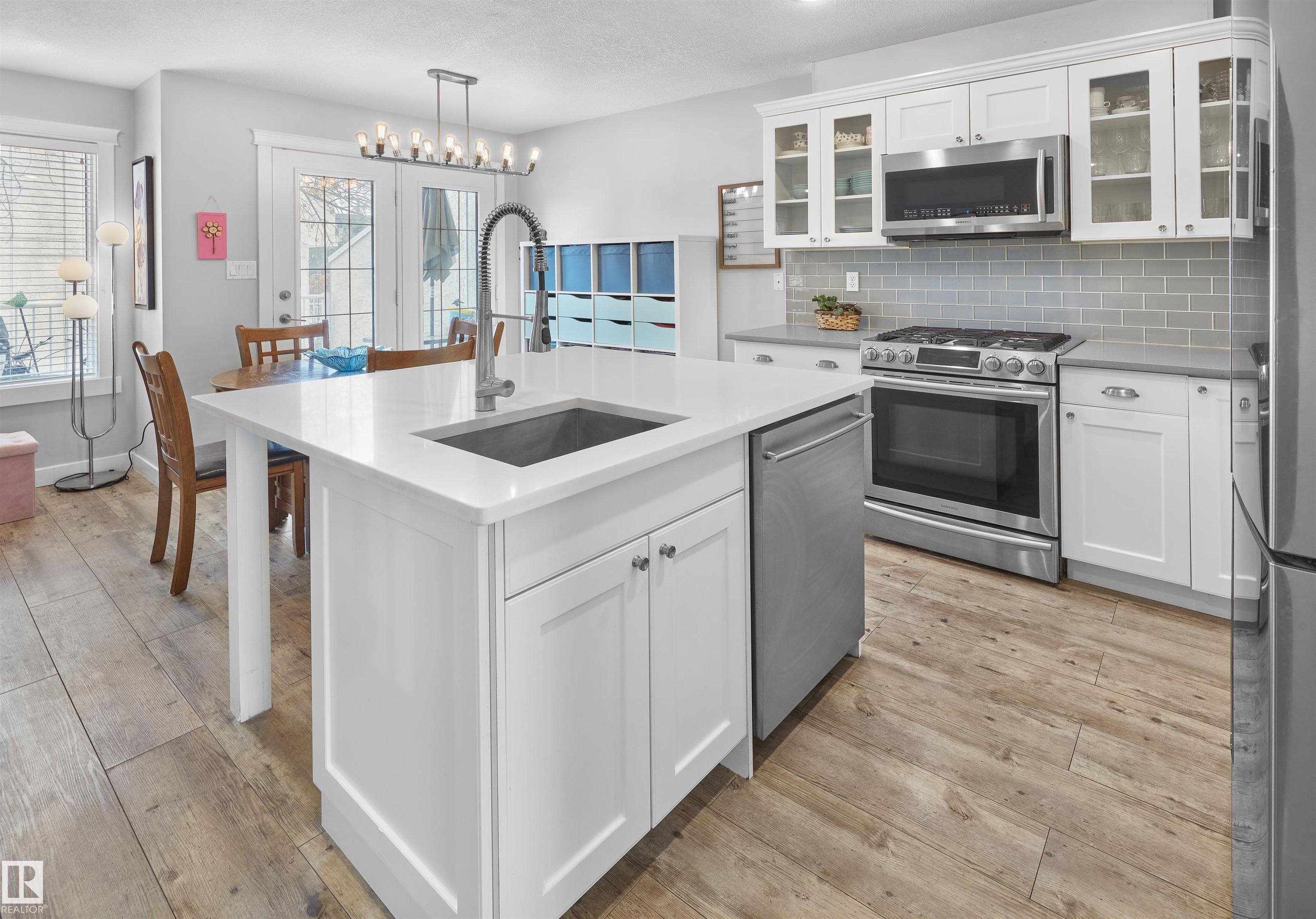 Photo 36 at 4618 151 Street NW, Ramsay Heights, Edmonton