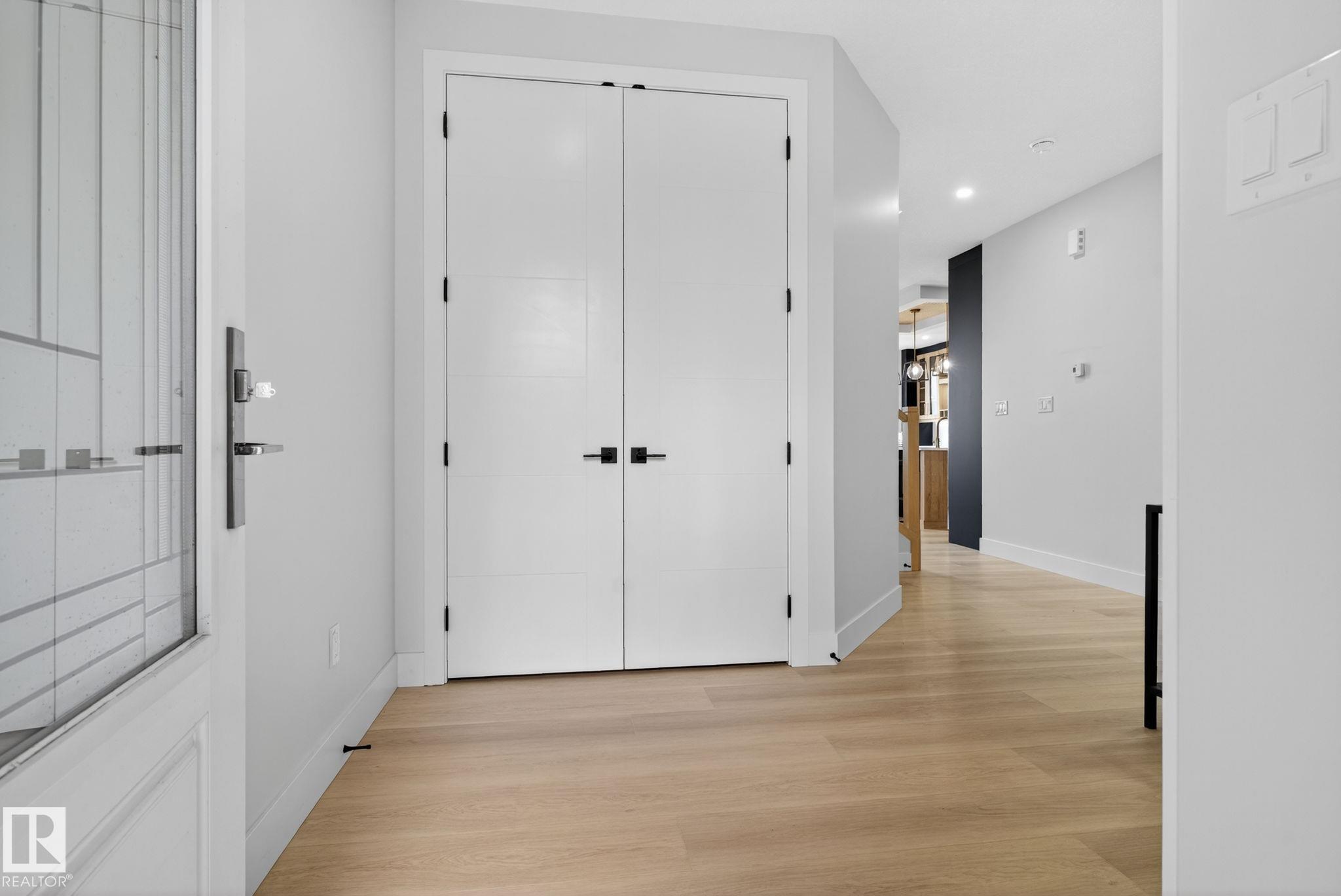 213 Fraser Way NW, Fraser, Edmonton