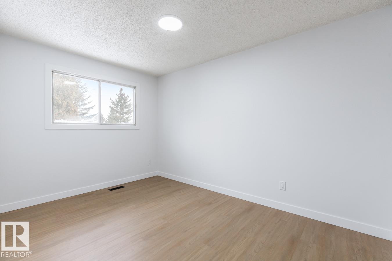 Photo 21 at 1118 68 Street NW, Menisa, Edmonton