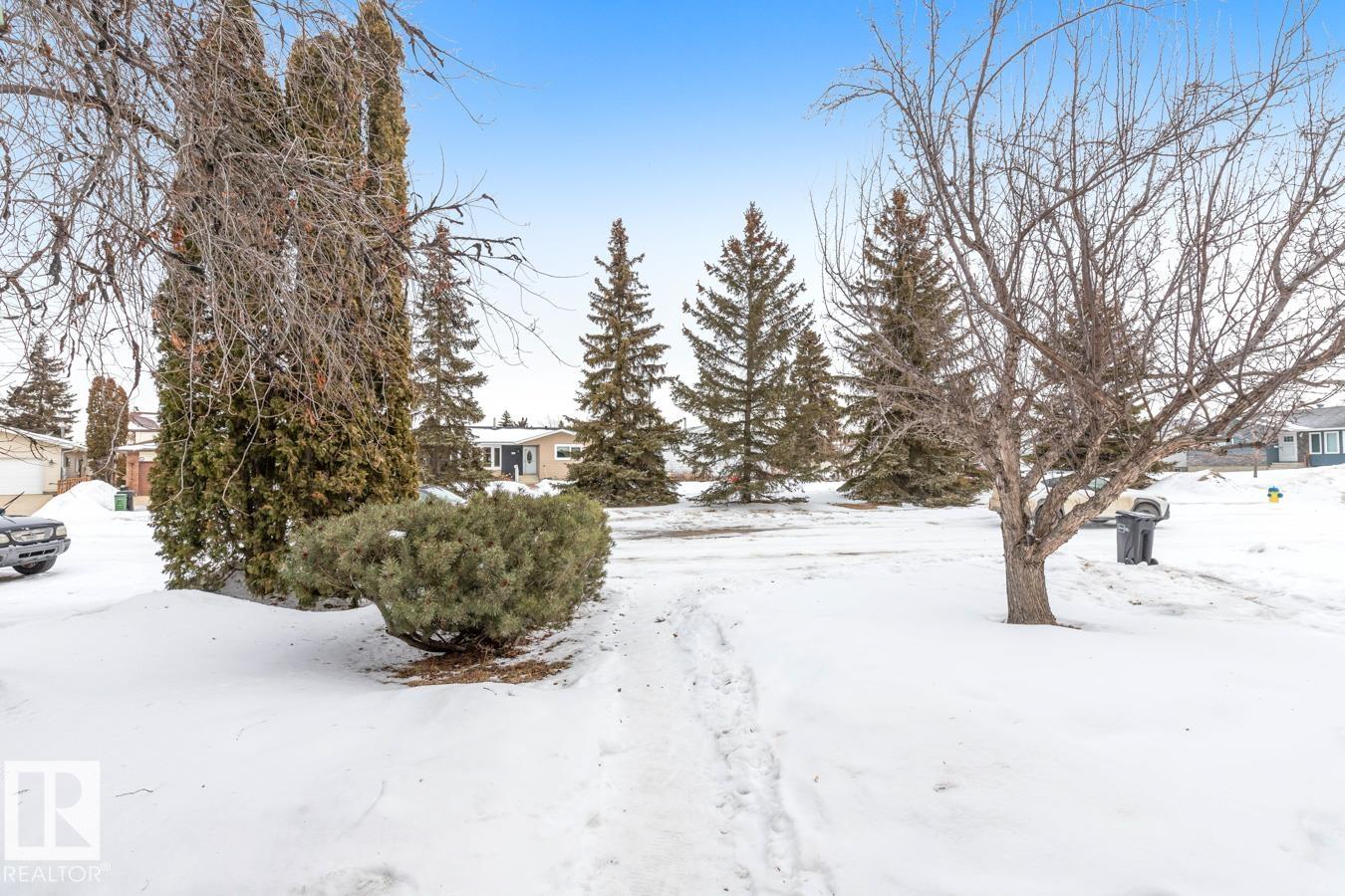 Photo 35 at 1118 68 Street NW, Menisa, Edmonton