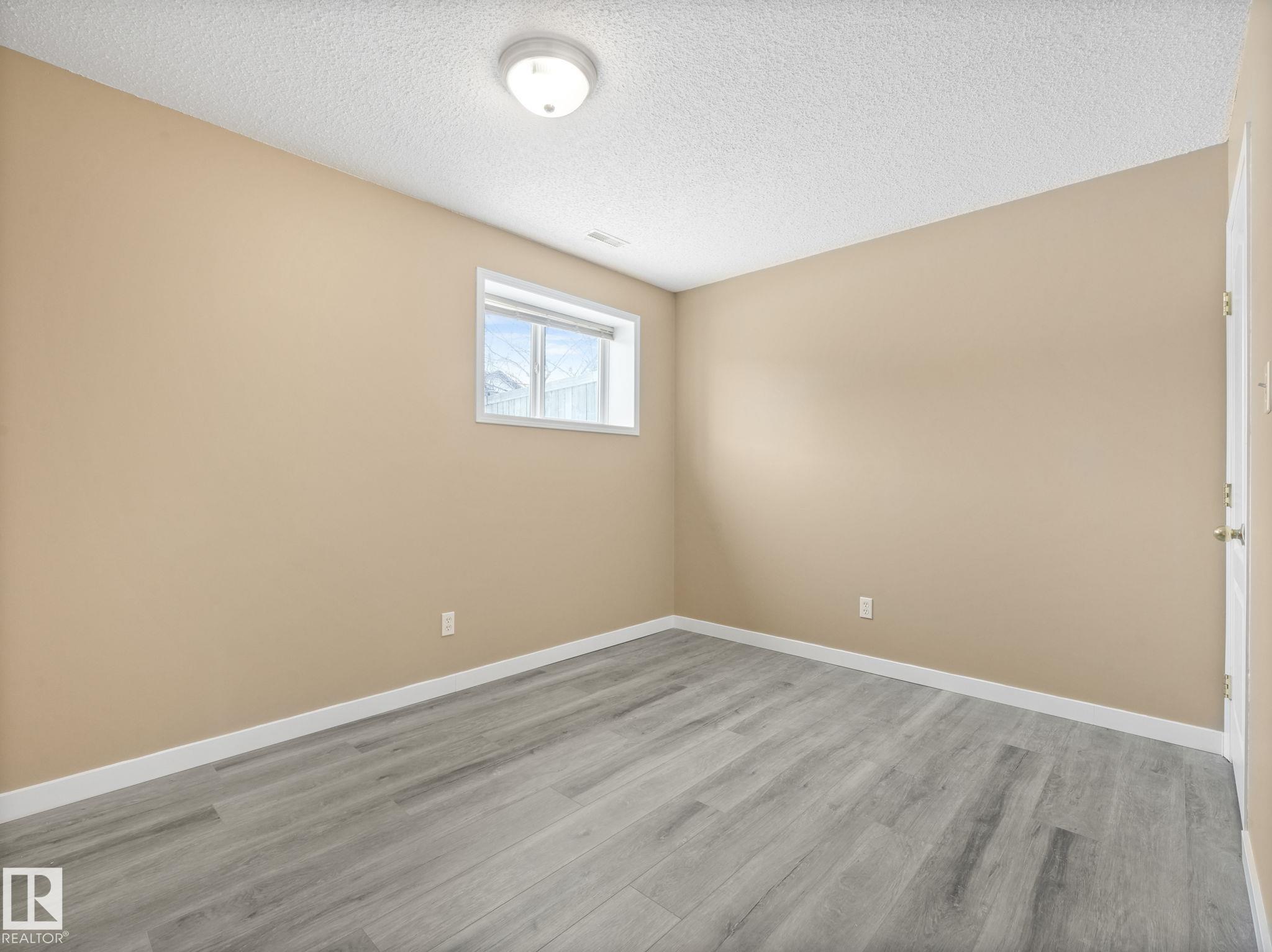 Photo 35 at 8609 6 Avenue SW, Ellerslie, Edmonton