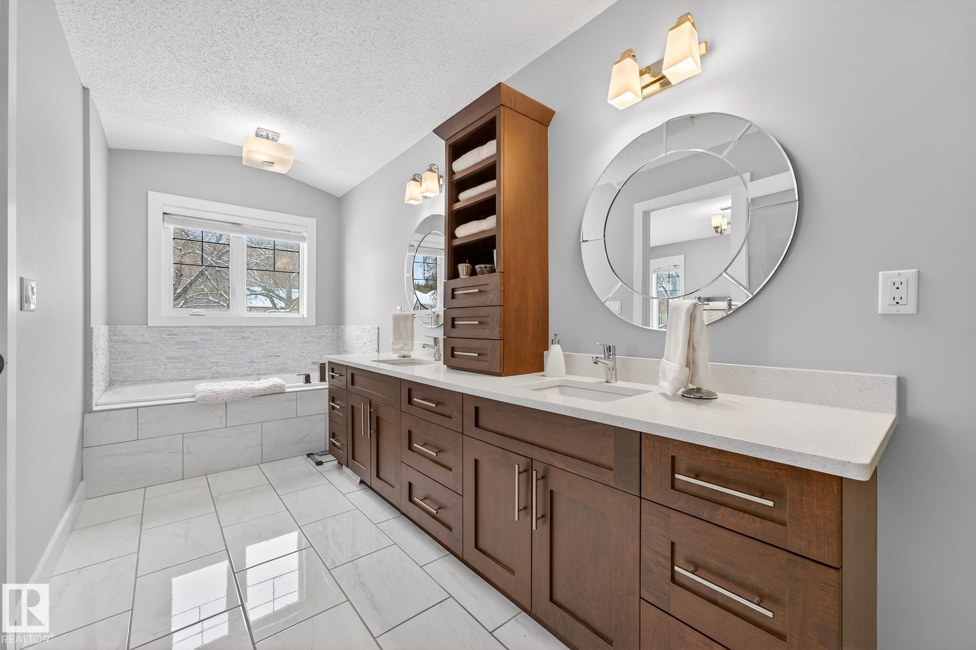 Photo 25 at 10283 89 Street NW, Riverdale, Edmonton