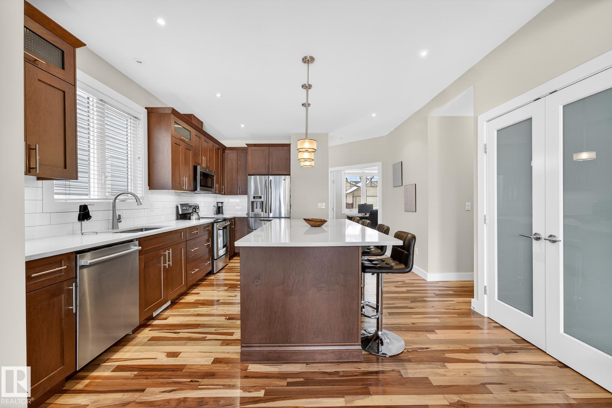 Photo 6 at 10283 89 Street NW, Riverdale, Edmonton