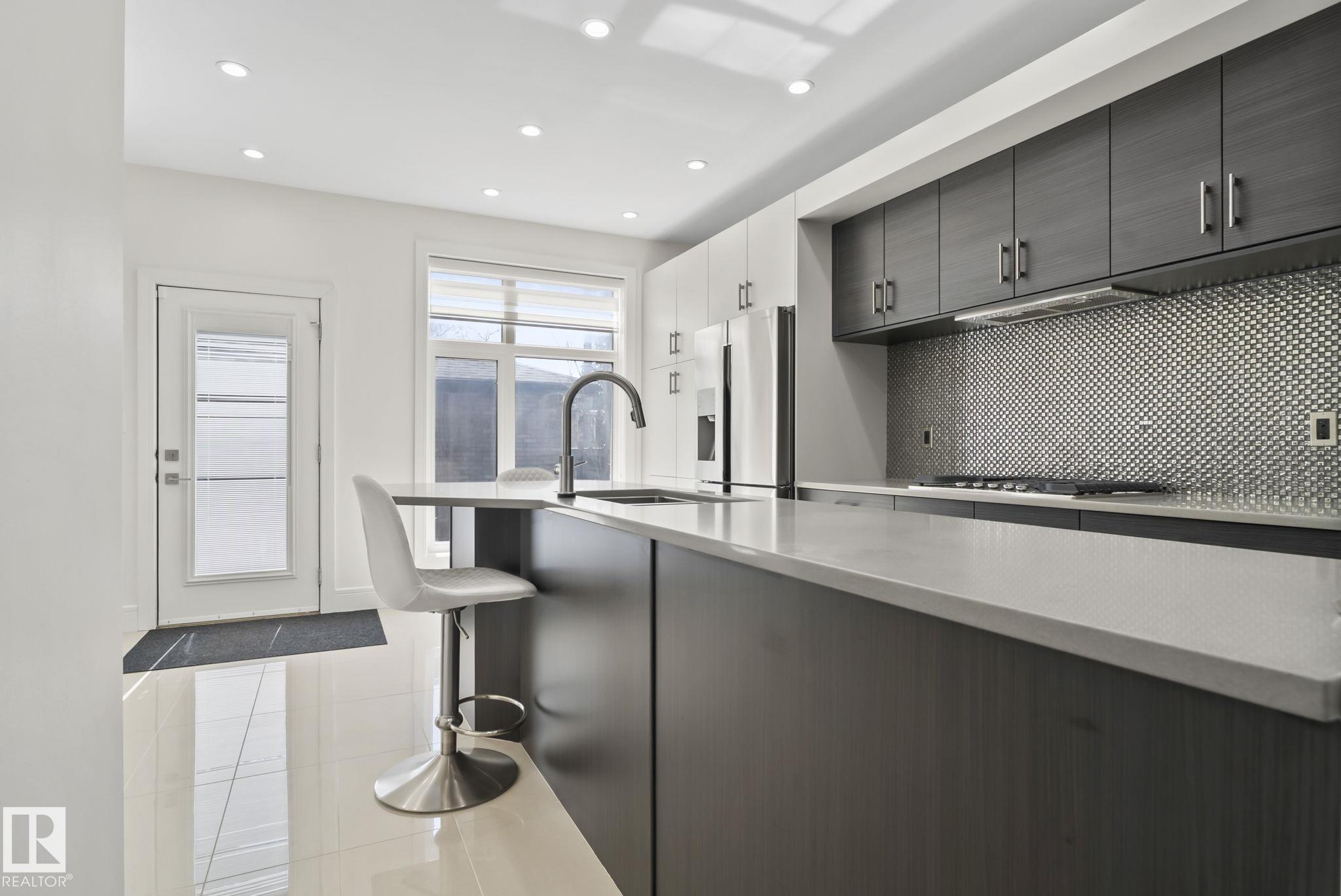 Photo 13 at 14041 101a Avenue NW, Glenora, Edmonton