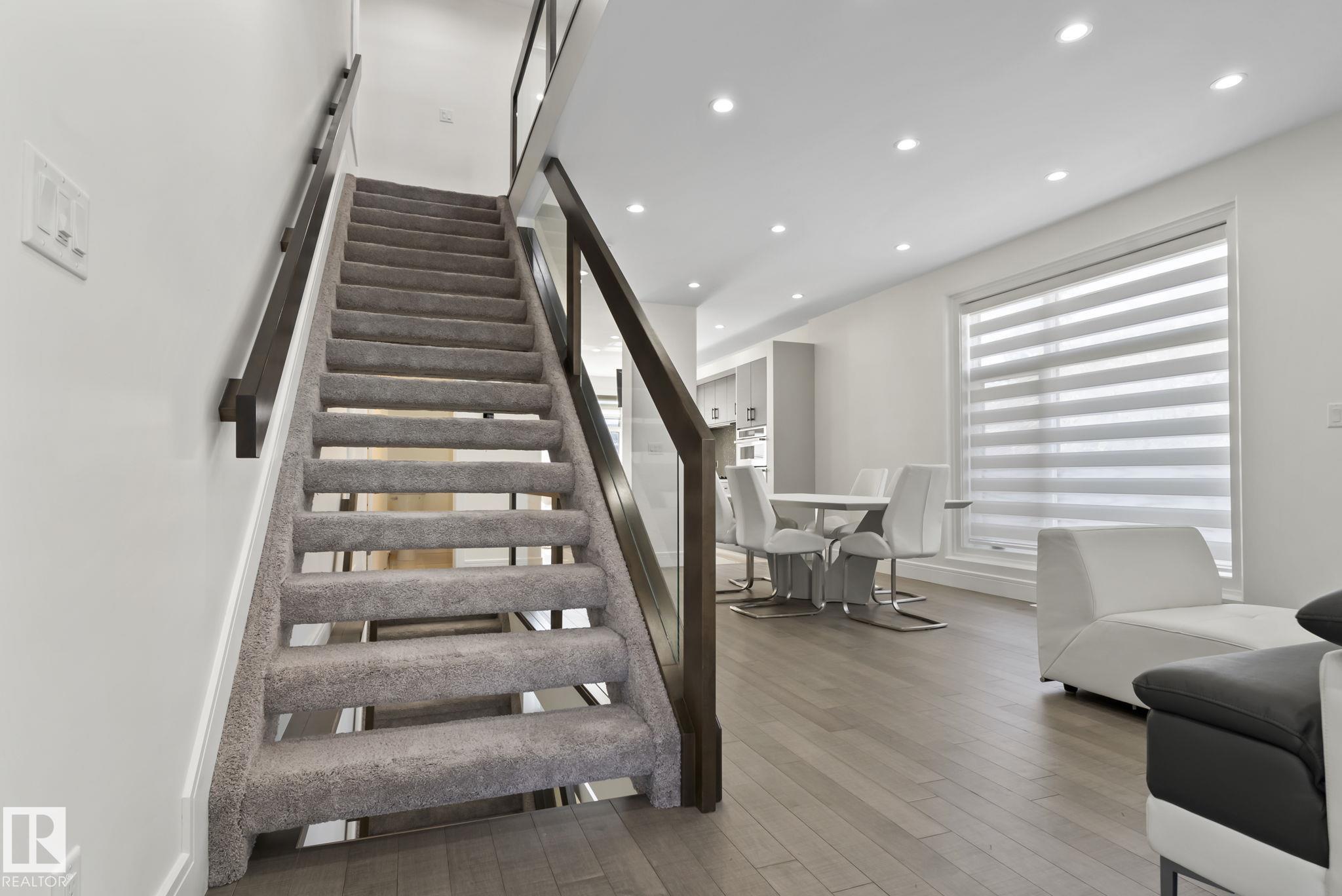 Photo 22 at 14041 101a Avenue NW, Glenora, Edmonton