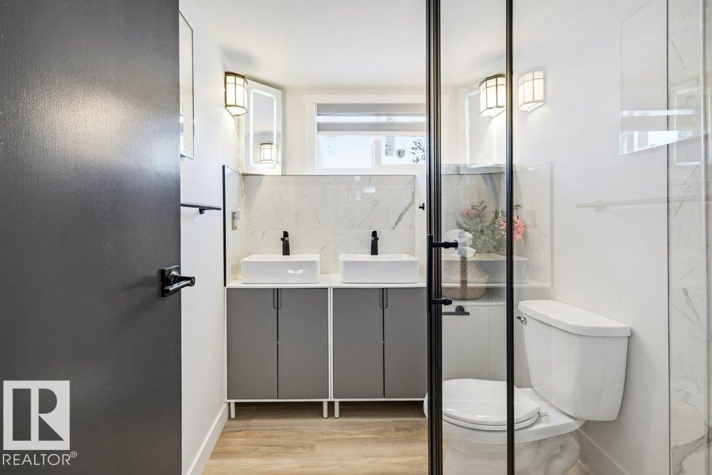 Photo 21 at 7016 92a Avenue NW, Ottewell, Edmonton