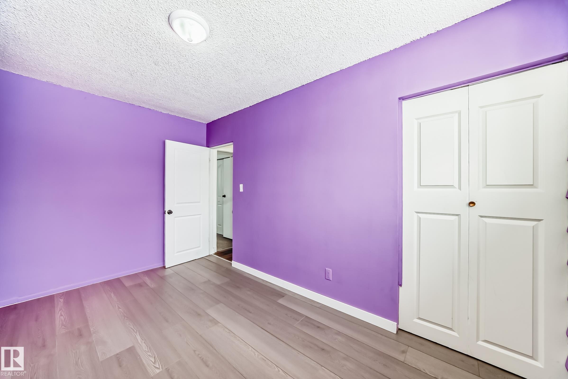 Photo 21 at 13904 135 Avenue NW, Wellington, Edmonton