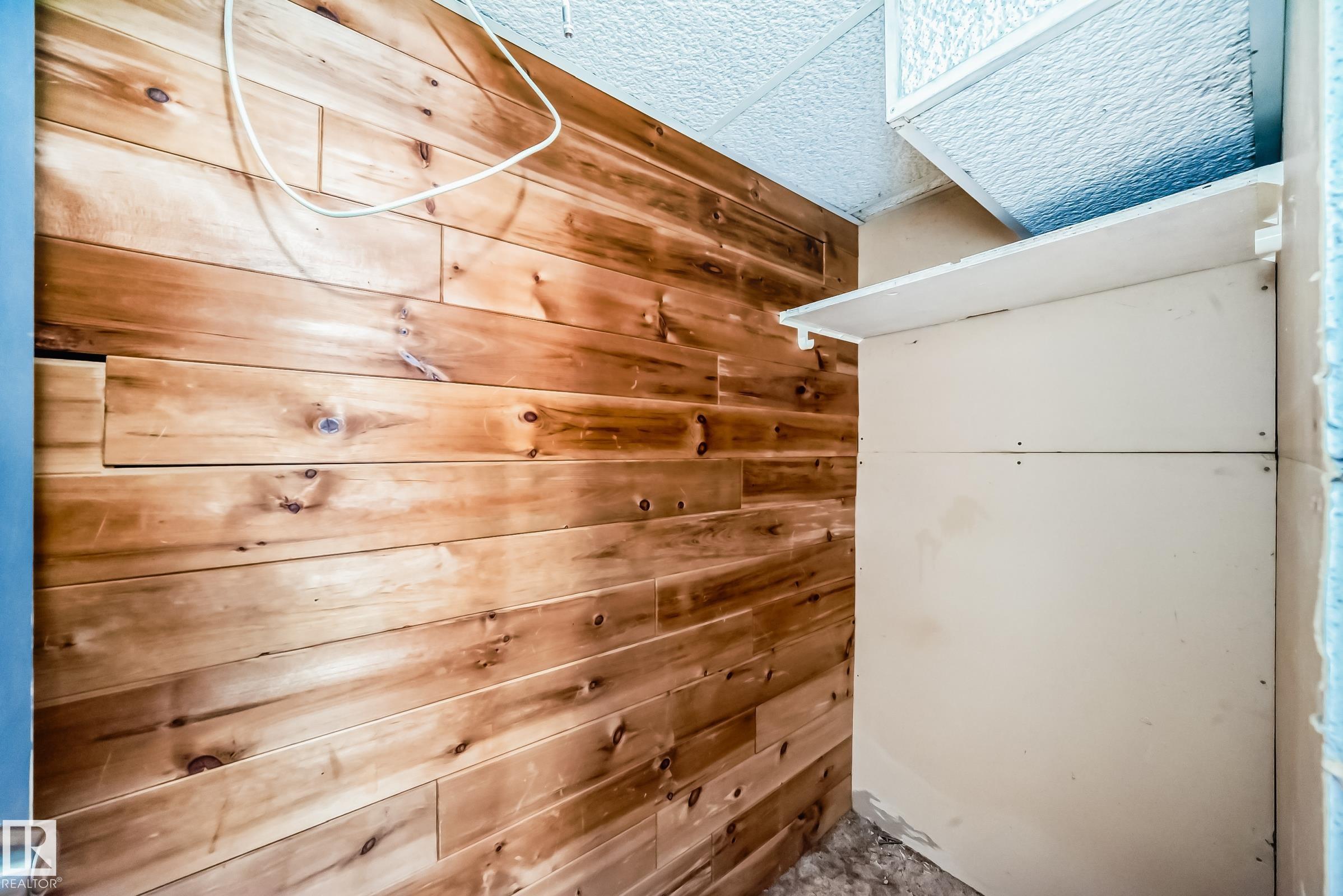 Photo 34 at 13904 135 Avenue NW, Wellington, Edmonton