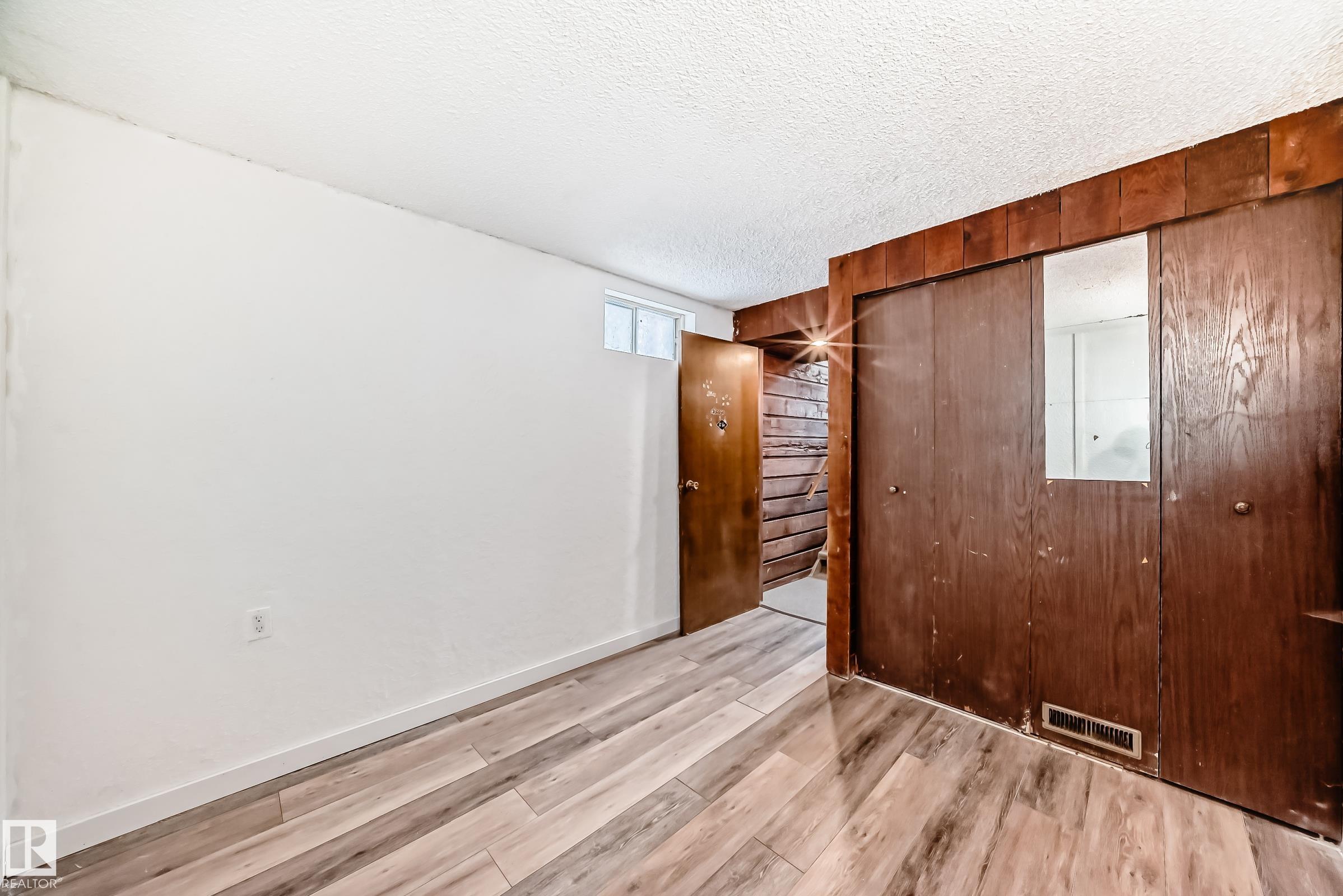 Photo 35 at 13904 135 Avenue NW, Wellington, Edmonton
