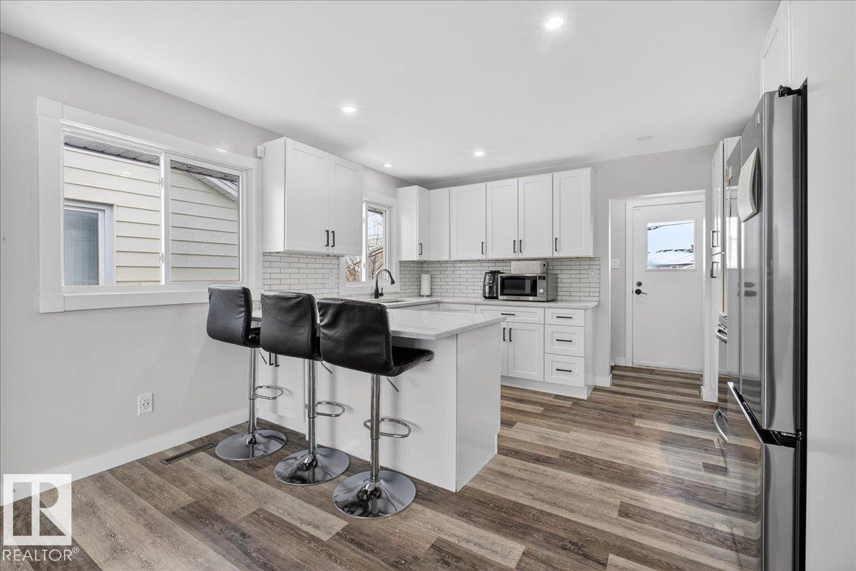 Photo 13 at 13420 102 Street NW, Rosslyn, Edmonton