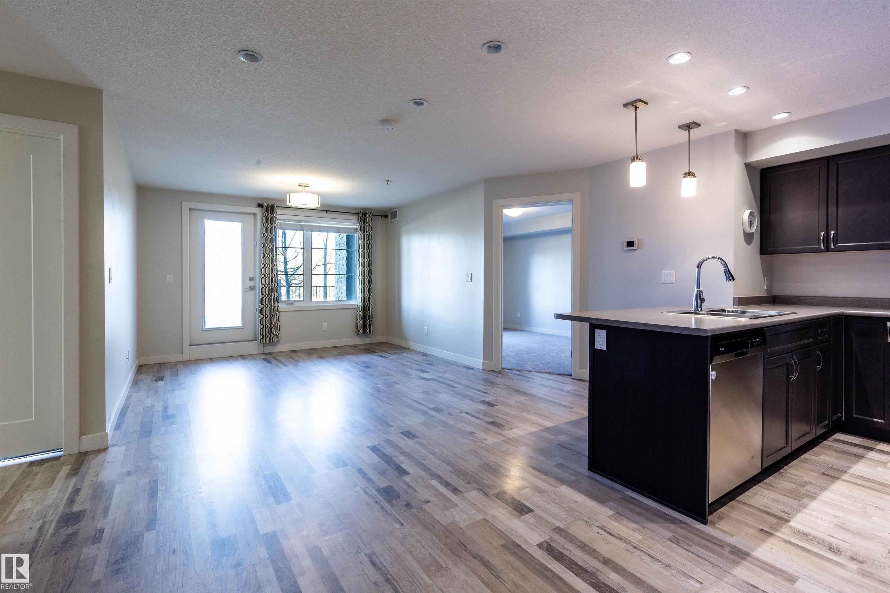 Picture for #109 5029 EDGEMONT BV NW