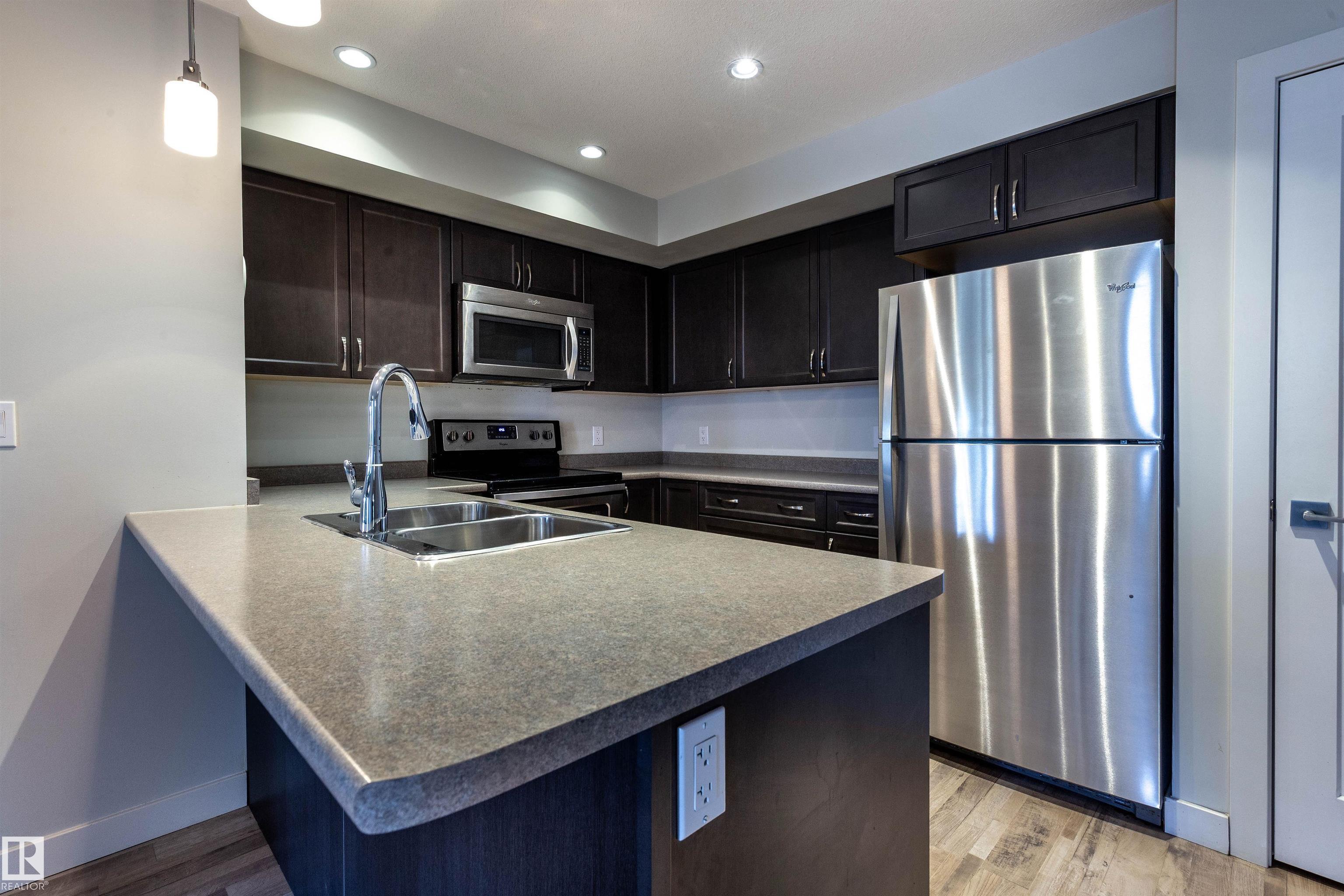 Picture for #109 5029 EDGEMONT BV NW