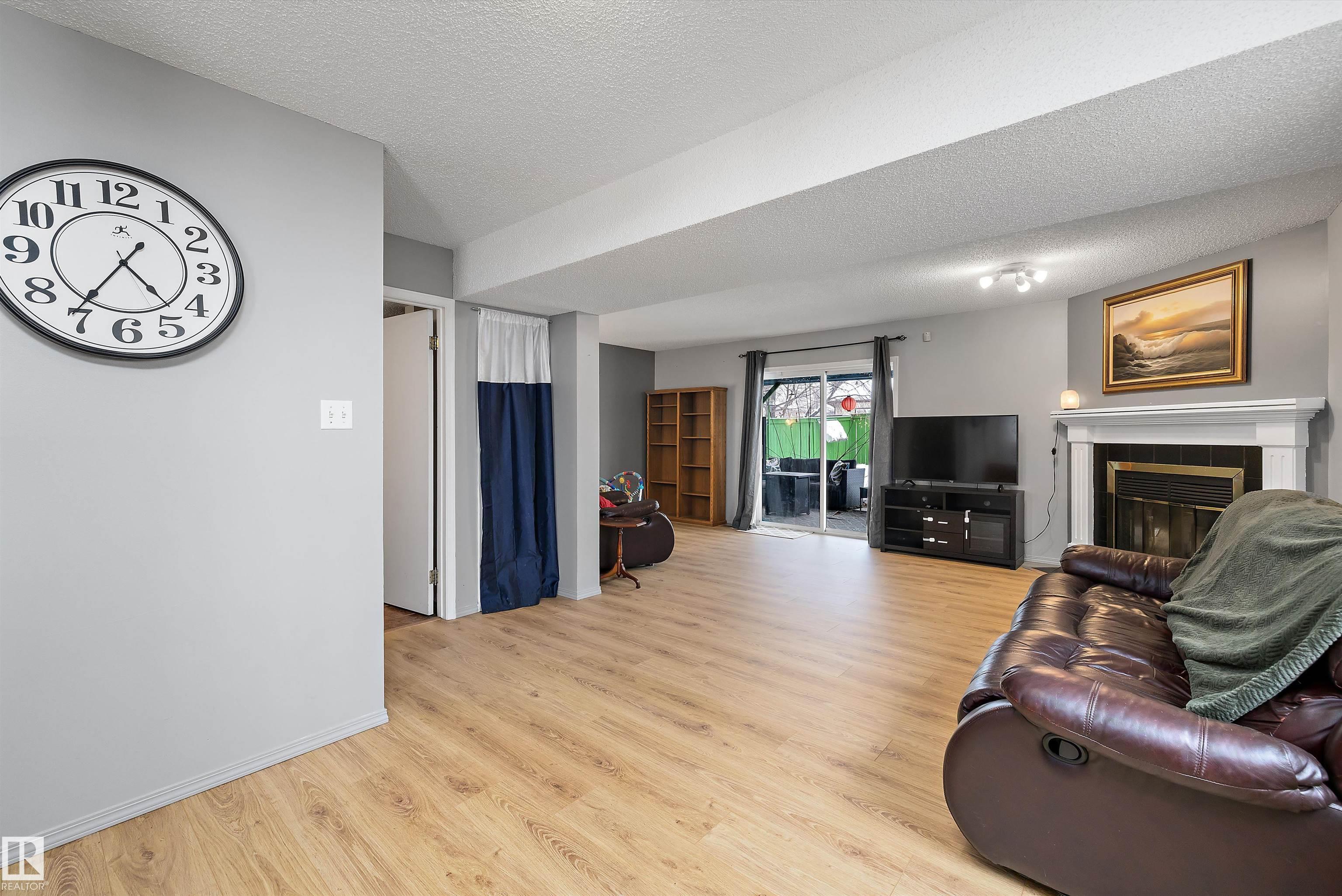 Photo 14 at 8007 160 Avenue NW, Mayliewan, Edmonton