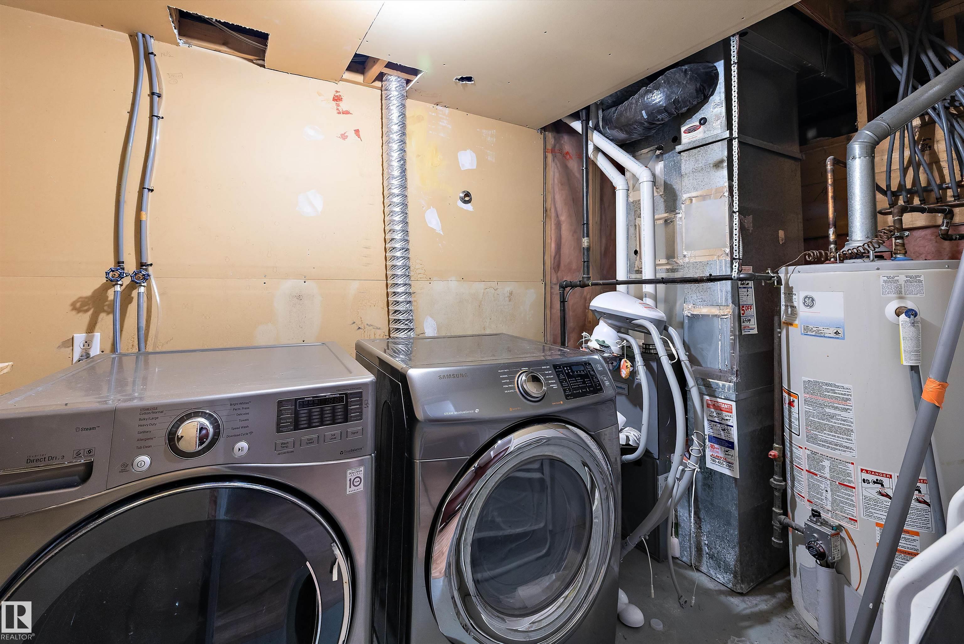 Photo 32 at 8007 160 Avenue NW, Mayliewan, Edmonton