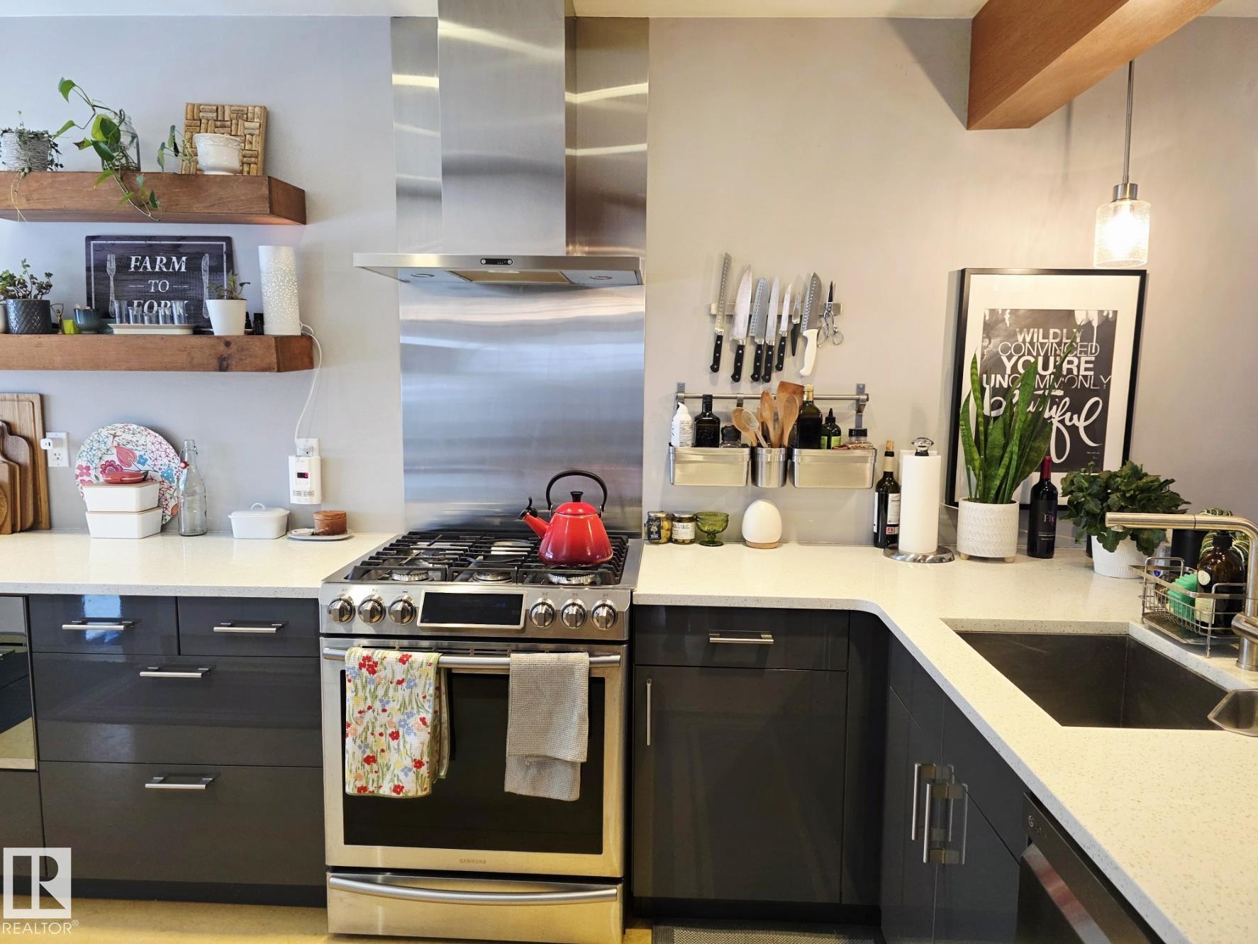 Photo 12 at 10938 131 Street NW, Westmount, Edmonton