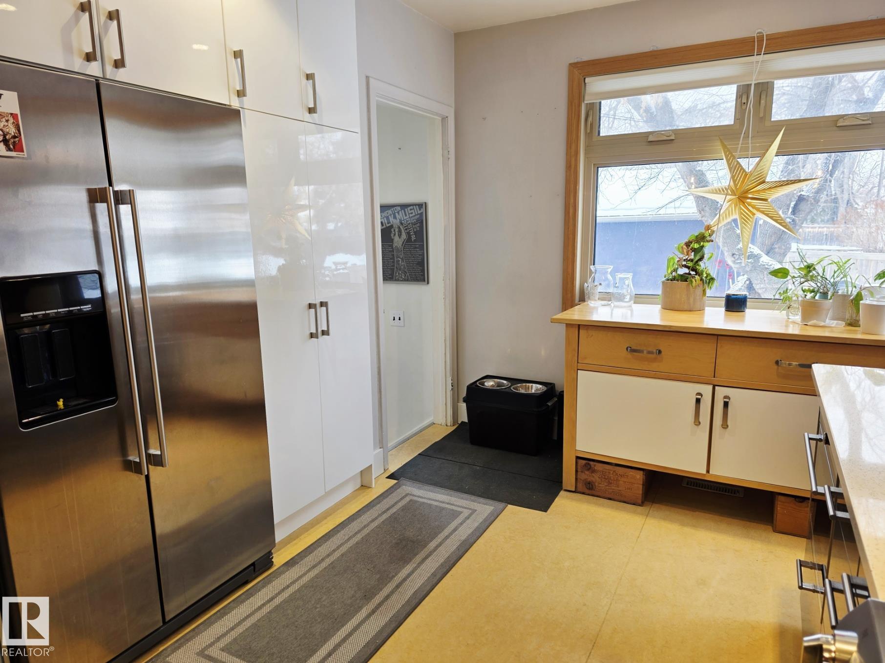 Photo 15 at 10938 131 Street NW, Westmount, Edmonton