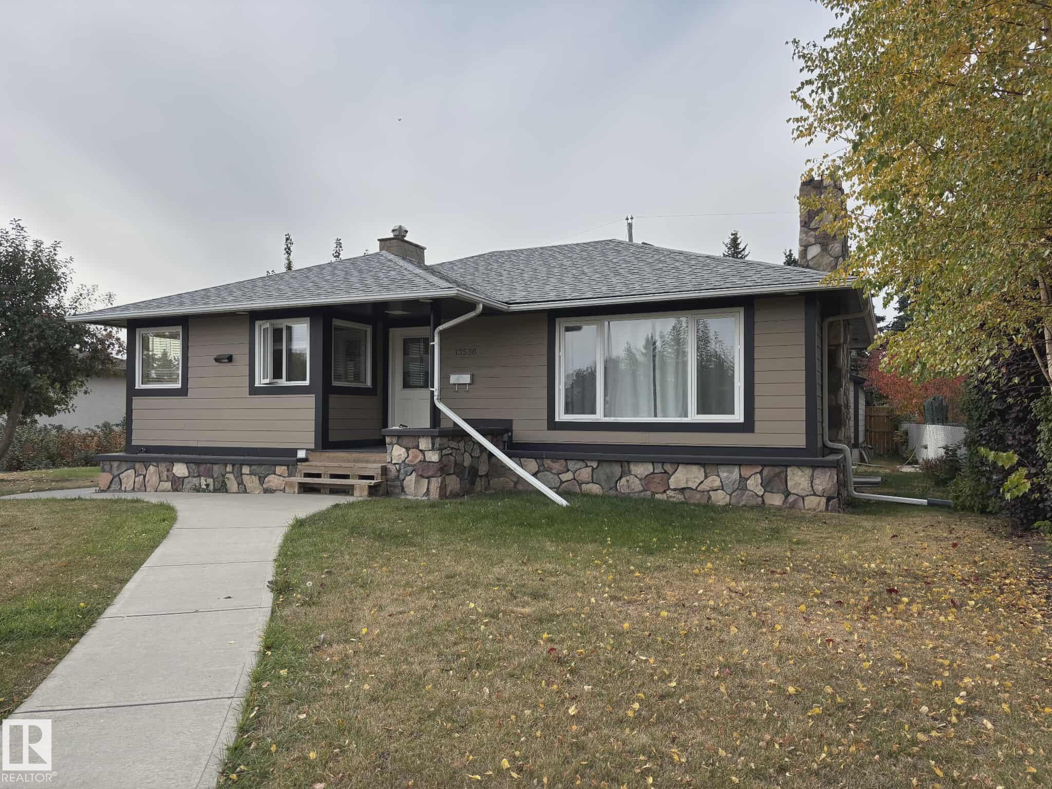 13538 127 Street NW, Wellington, Edmonton