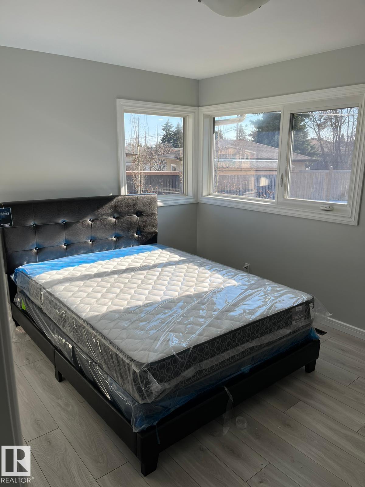 Photo 15 at 13538 127 Street NW, Wellington, Edmonton