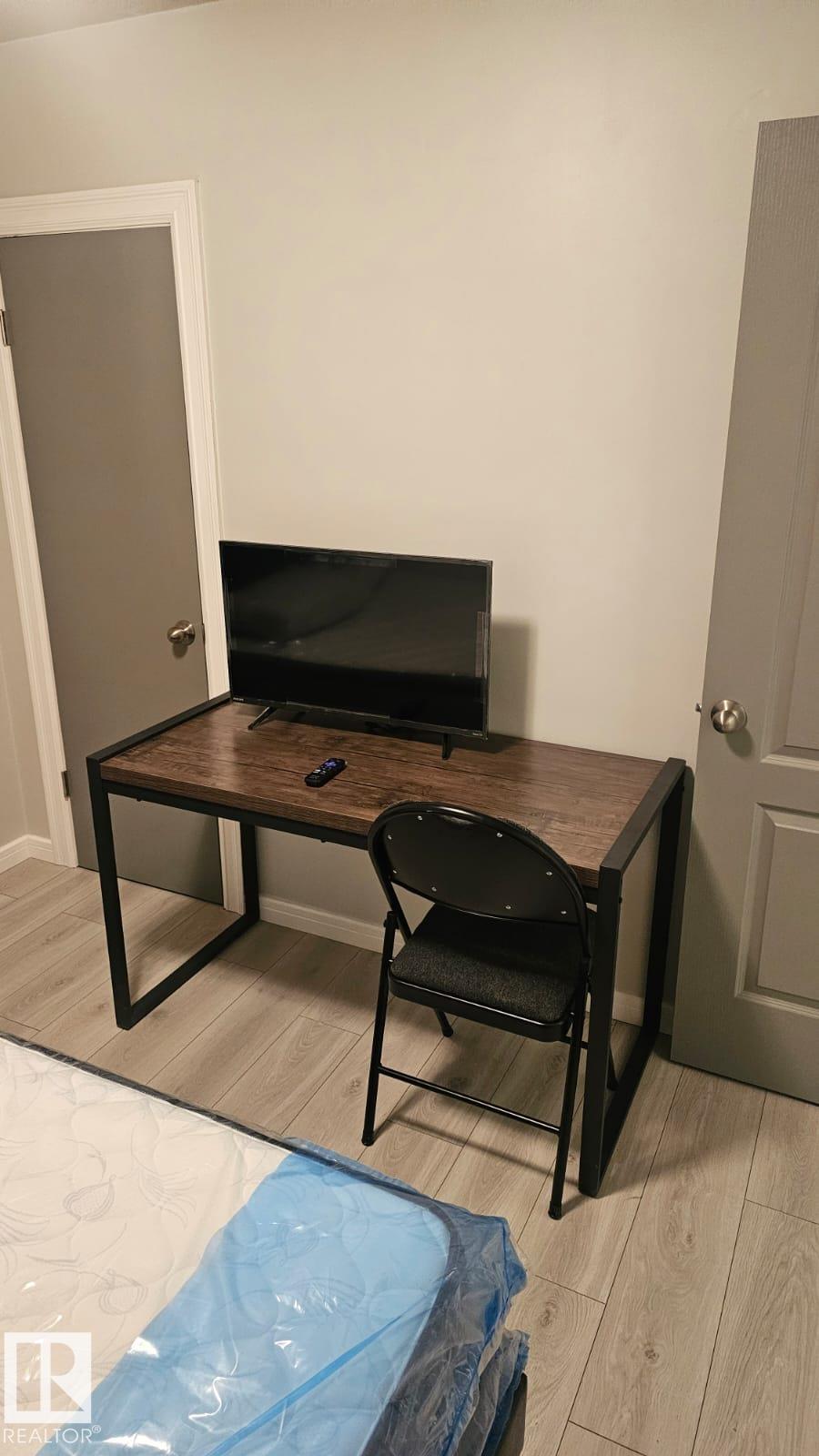 Photo 21 at 13538 127 Street NW, Wellington, Edmonton