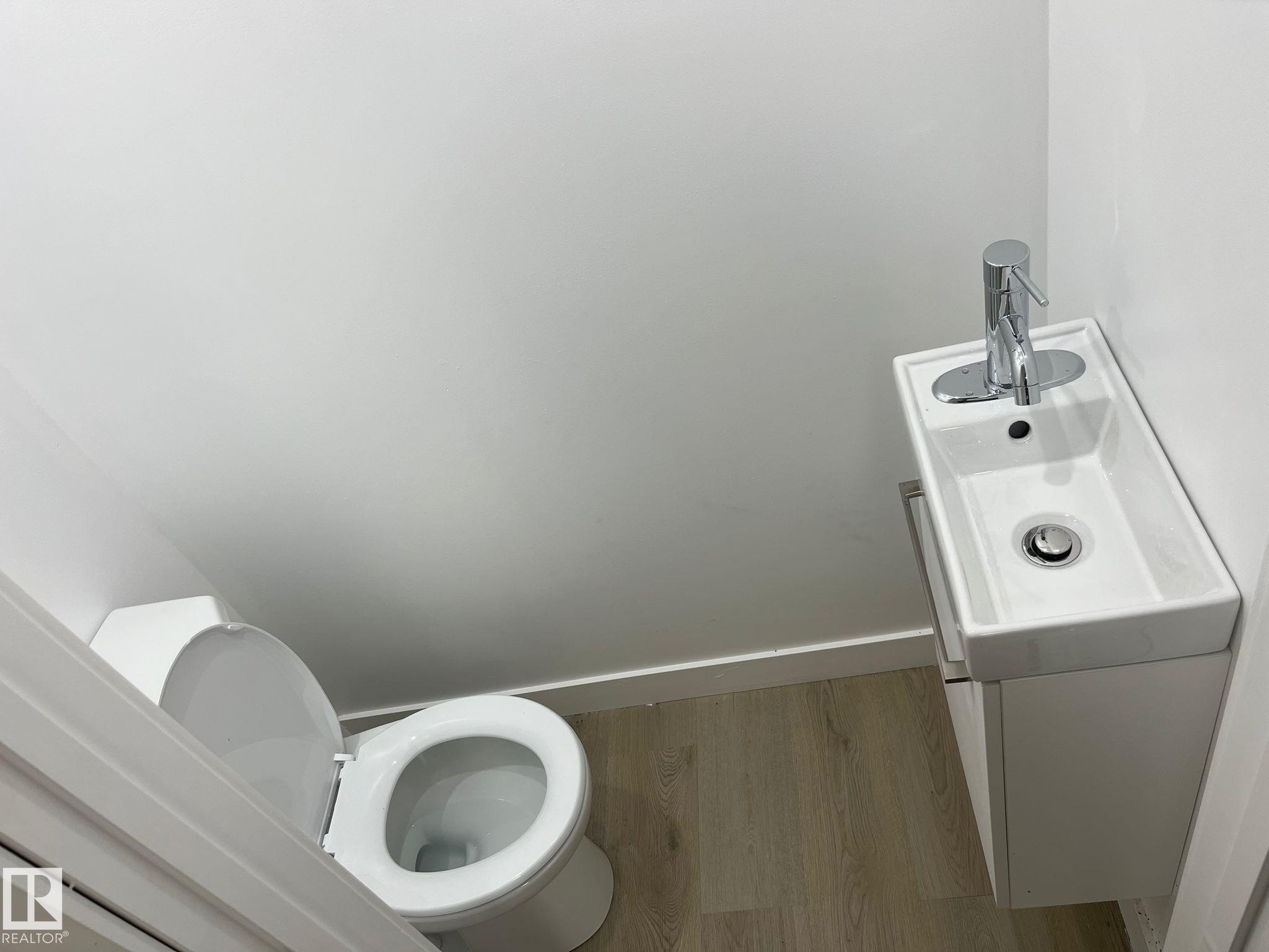 Photo 28 at 13538 127 Street NW, Wellington, Edmonton