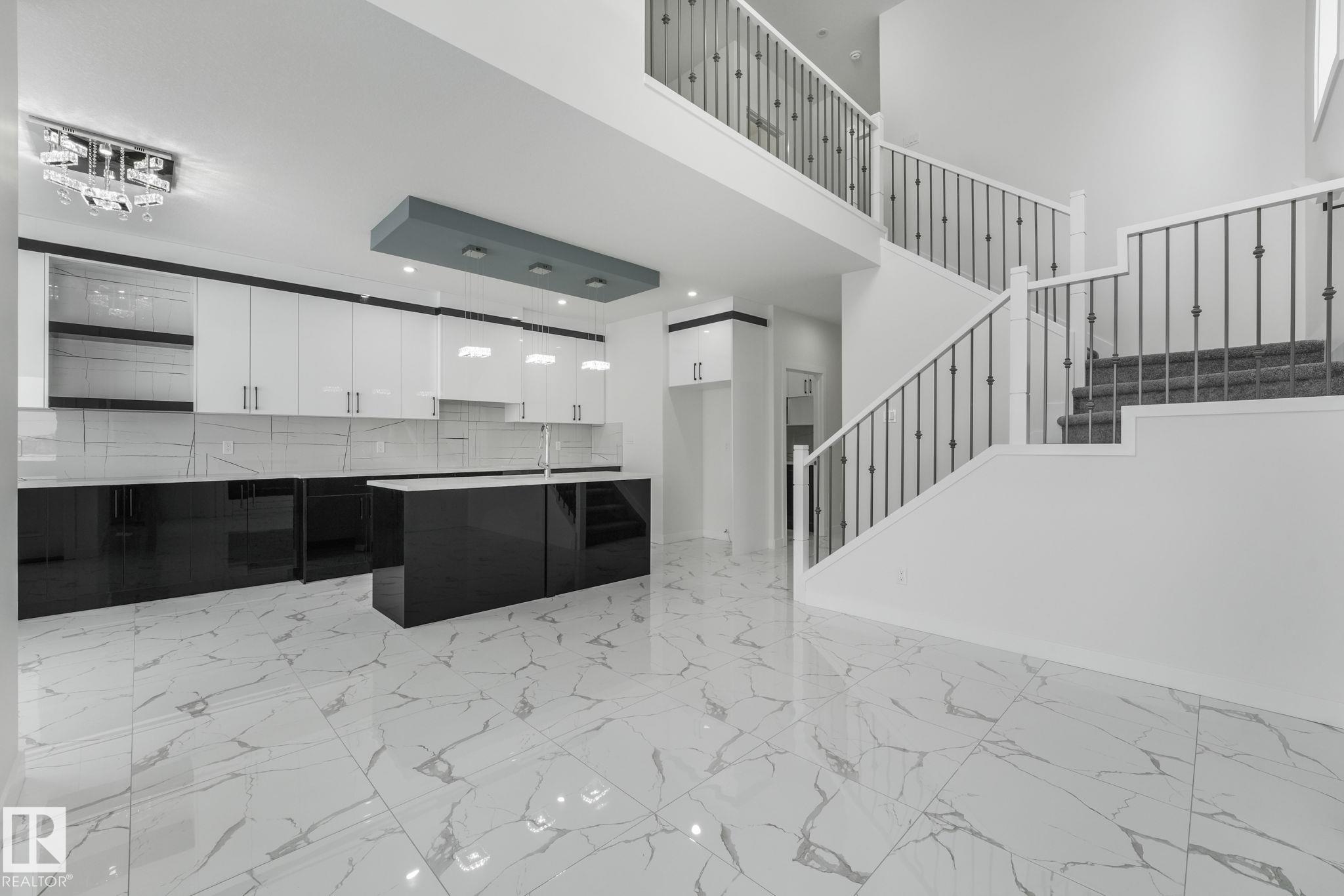 Photo 13 at 922 15 Avenue NW, Aster, Edmonton