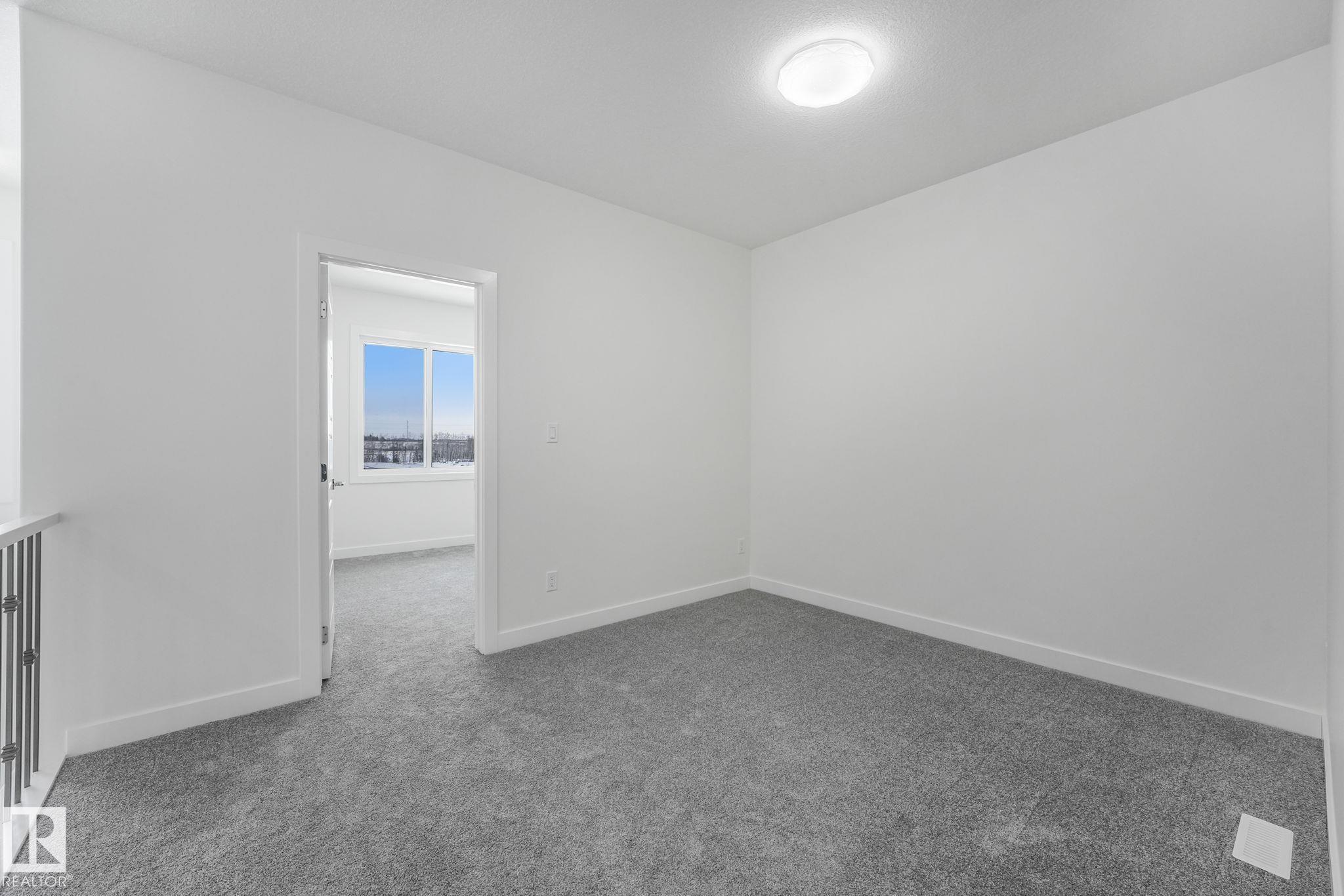 Photo 21 at 922 15 Avenue NW, Aster, Edmonton