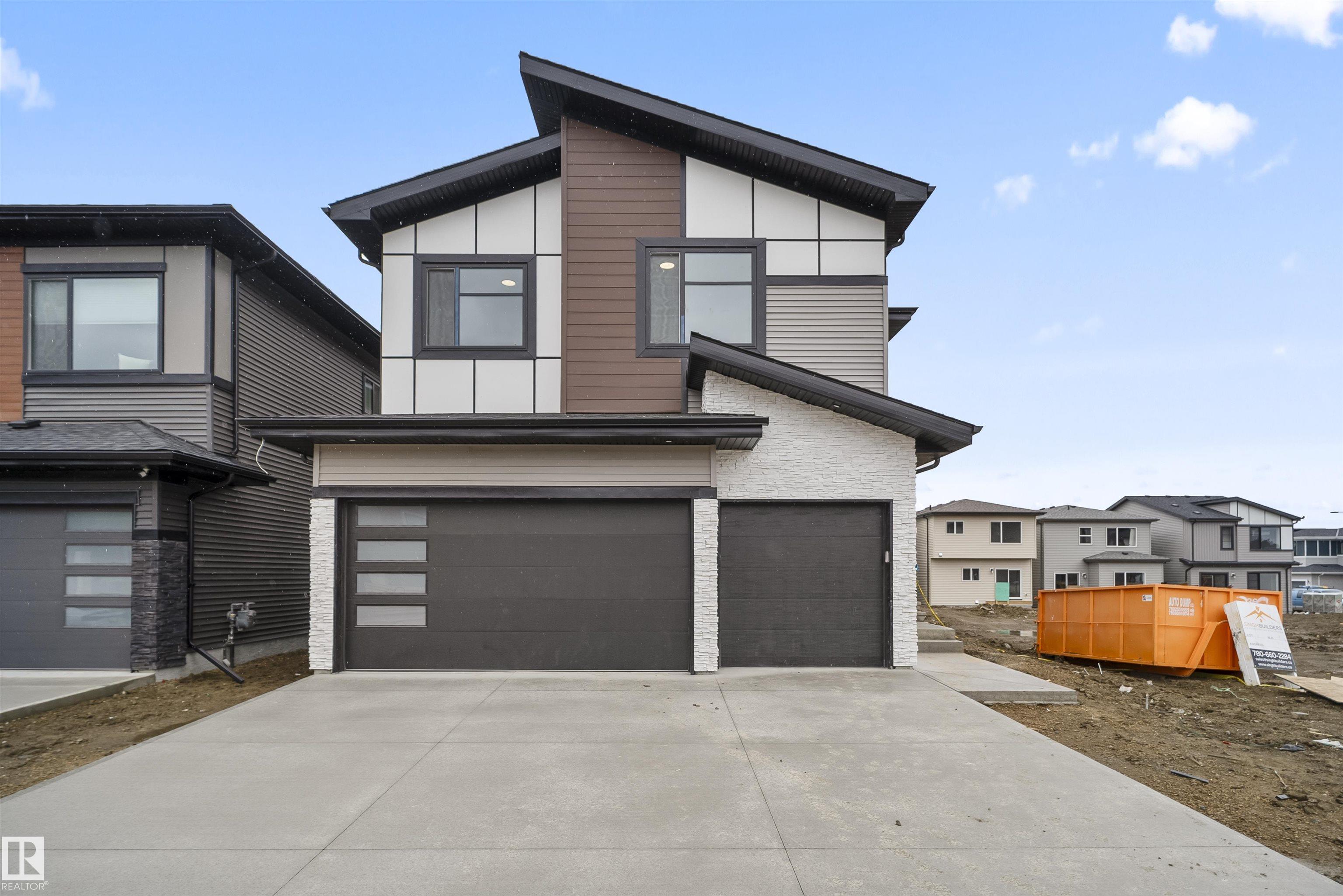 7026 Kiviaq Crescent SW, Keswick, Edmonton