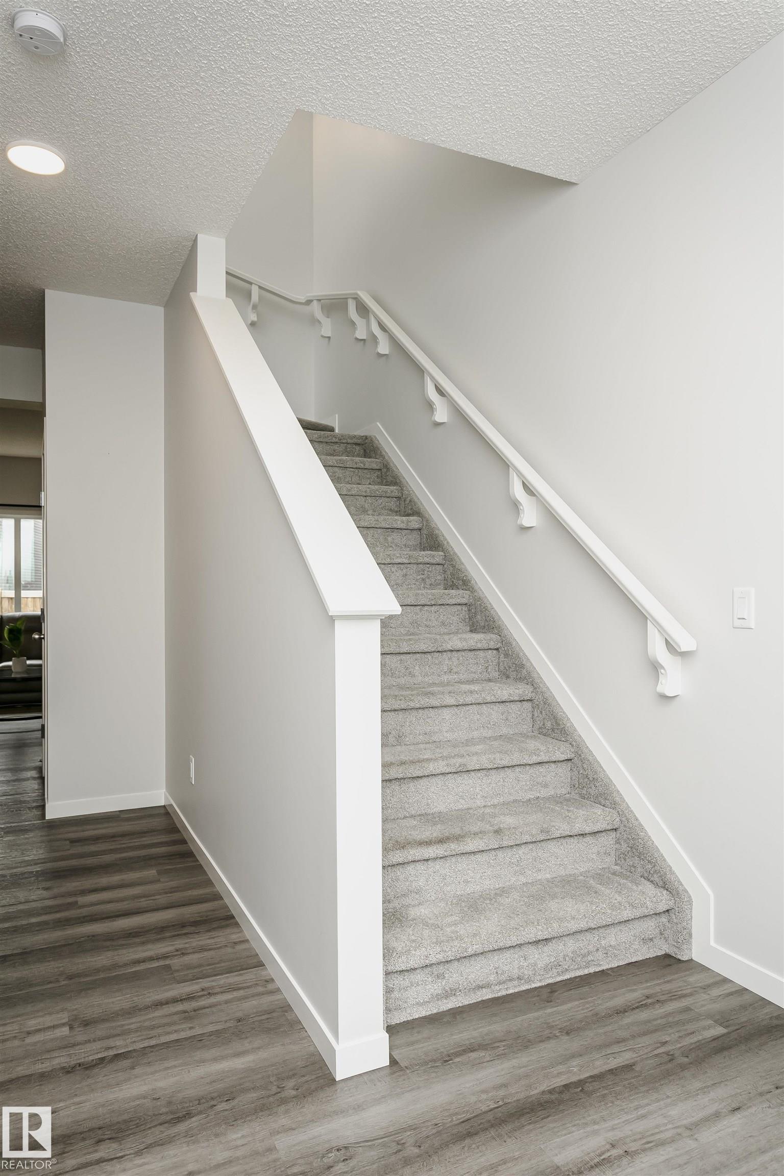 Photo 13 at 1640 Erker Way NW, Edgemont, Edmonton