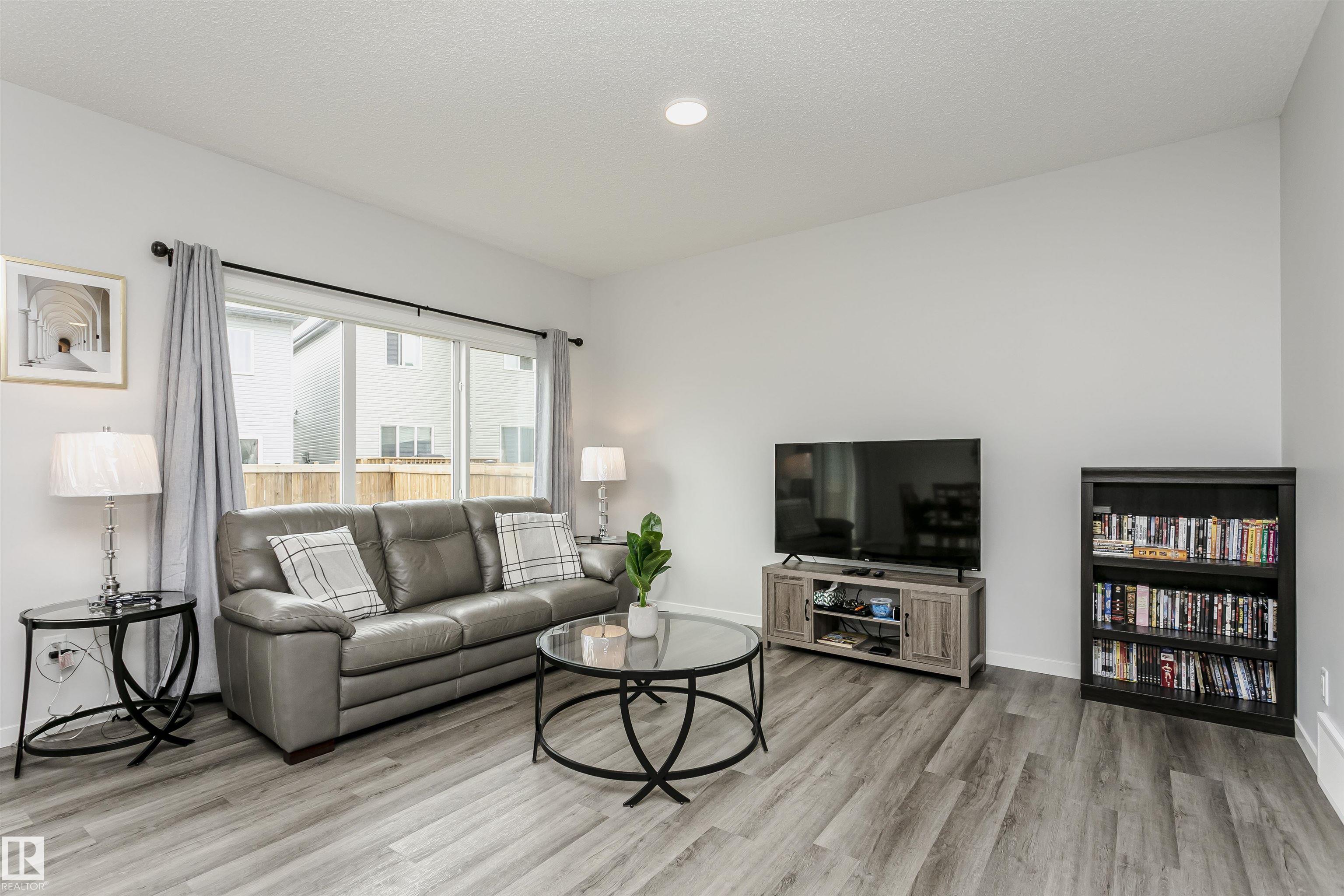 Photo 8 at 1640 Erker Way NW, Edgemont, Edmonton
