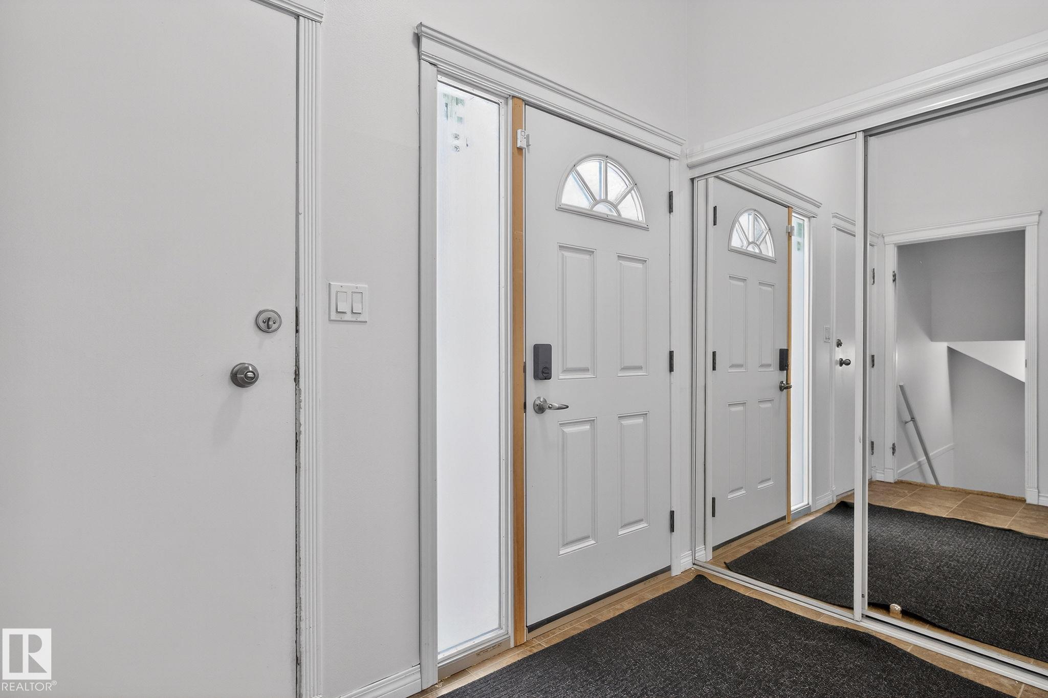 207 Callingwood Place NW, Callingwood South, Edmonton