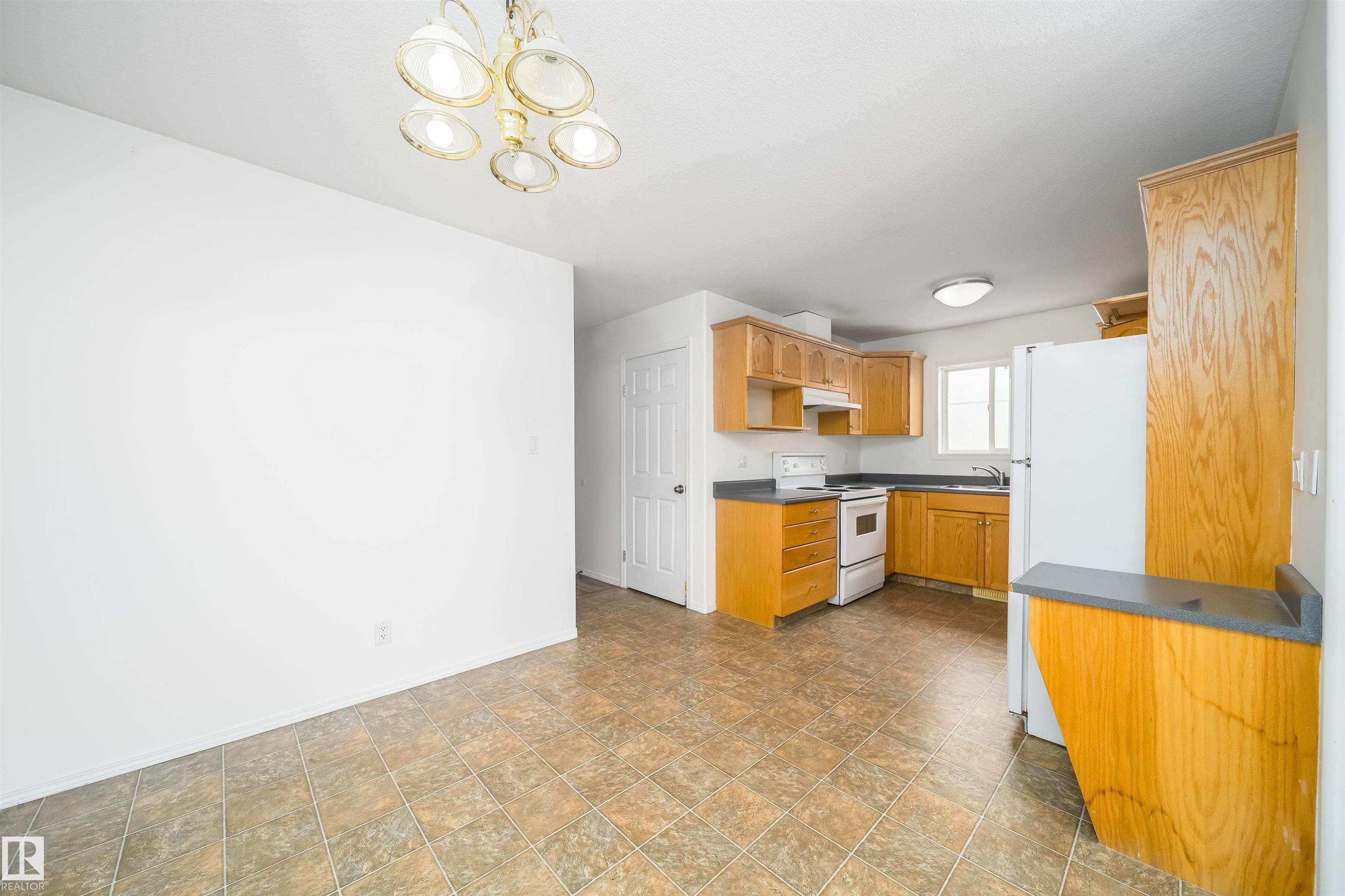 Photo 20 at 12041/43 67 Street NW, Montrose, Edmonton